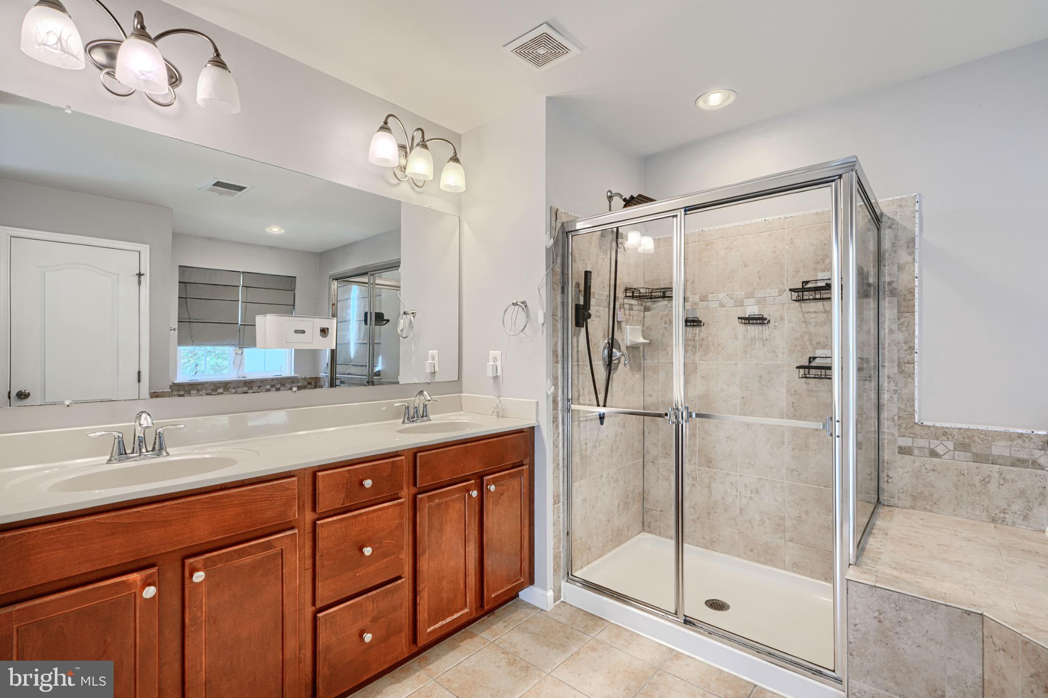 TANYARD SPRINGS - Residential