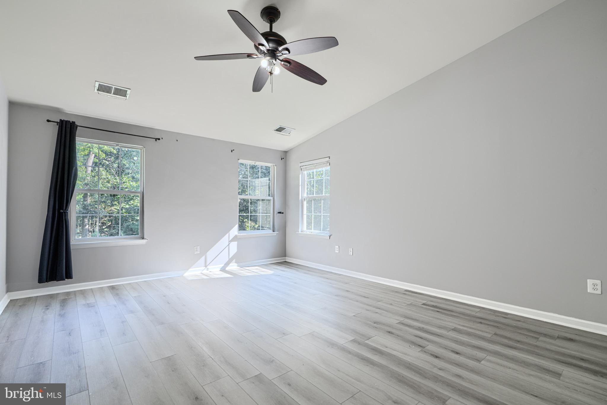 TANYARD SPRINGS - Residential