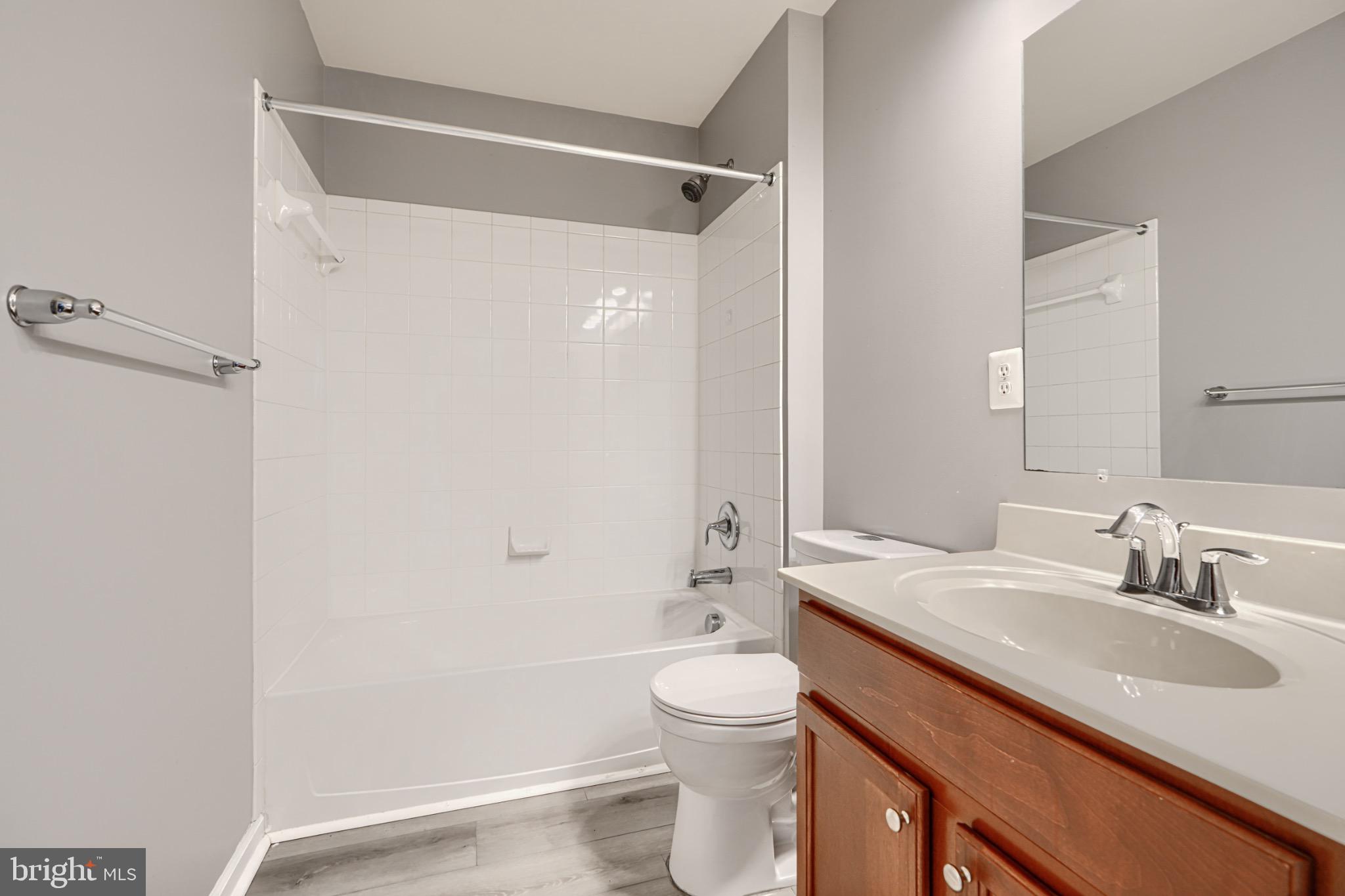 TANYARD SPRINGS - Residential