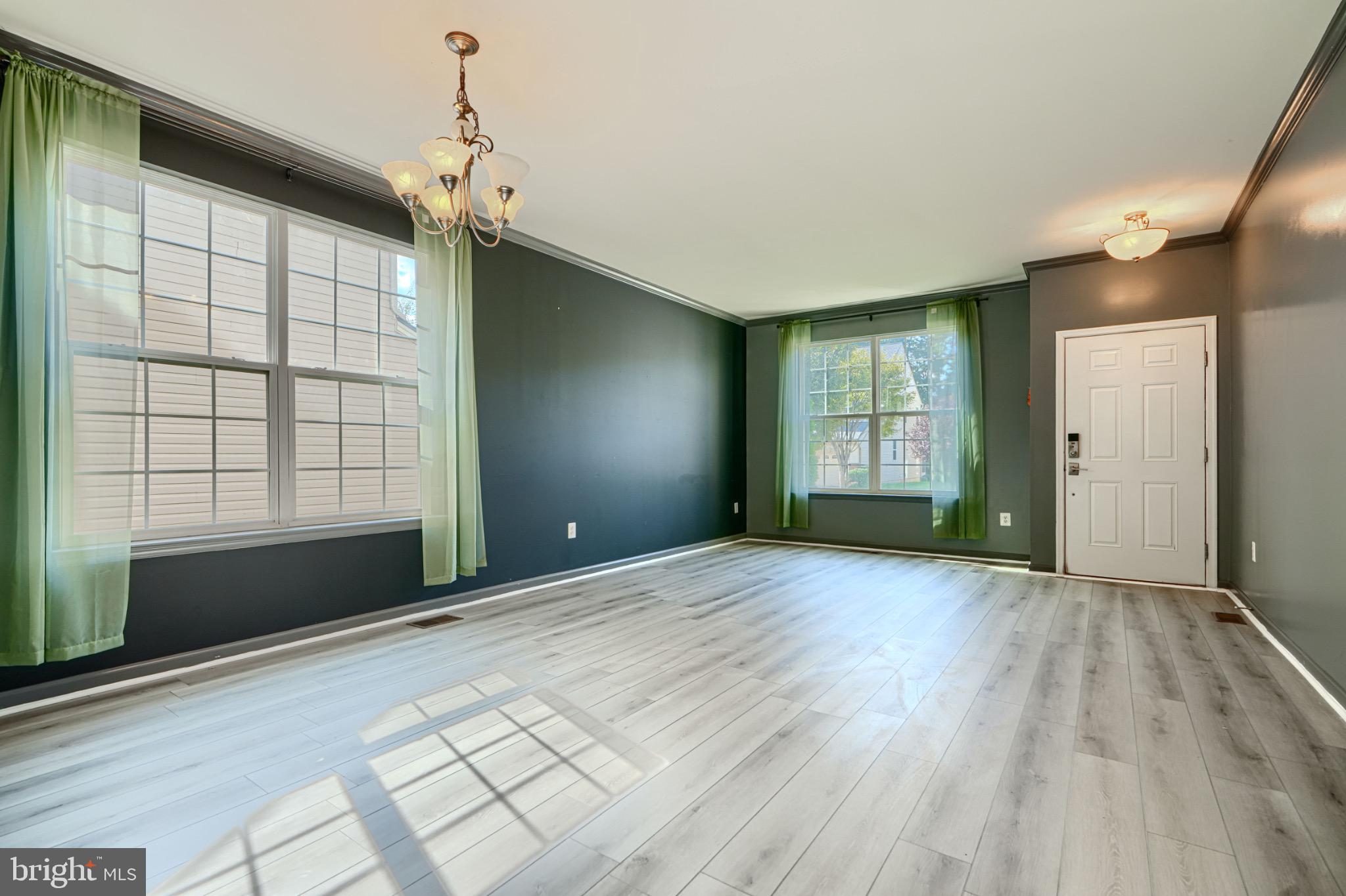 TANYARD SPRINGS - Residential