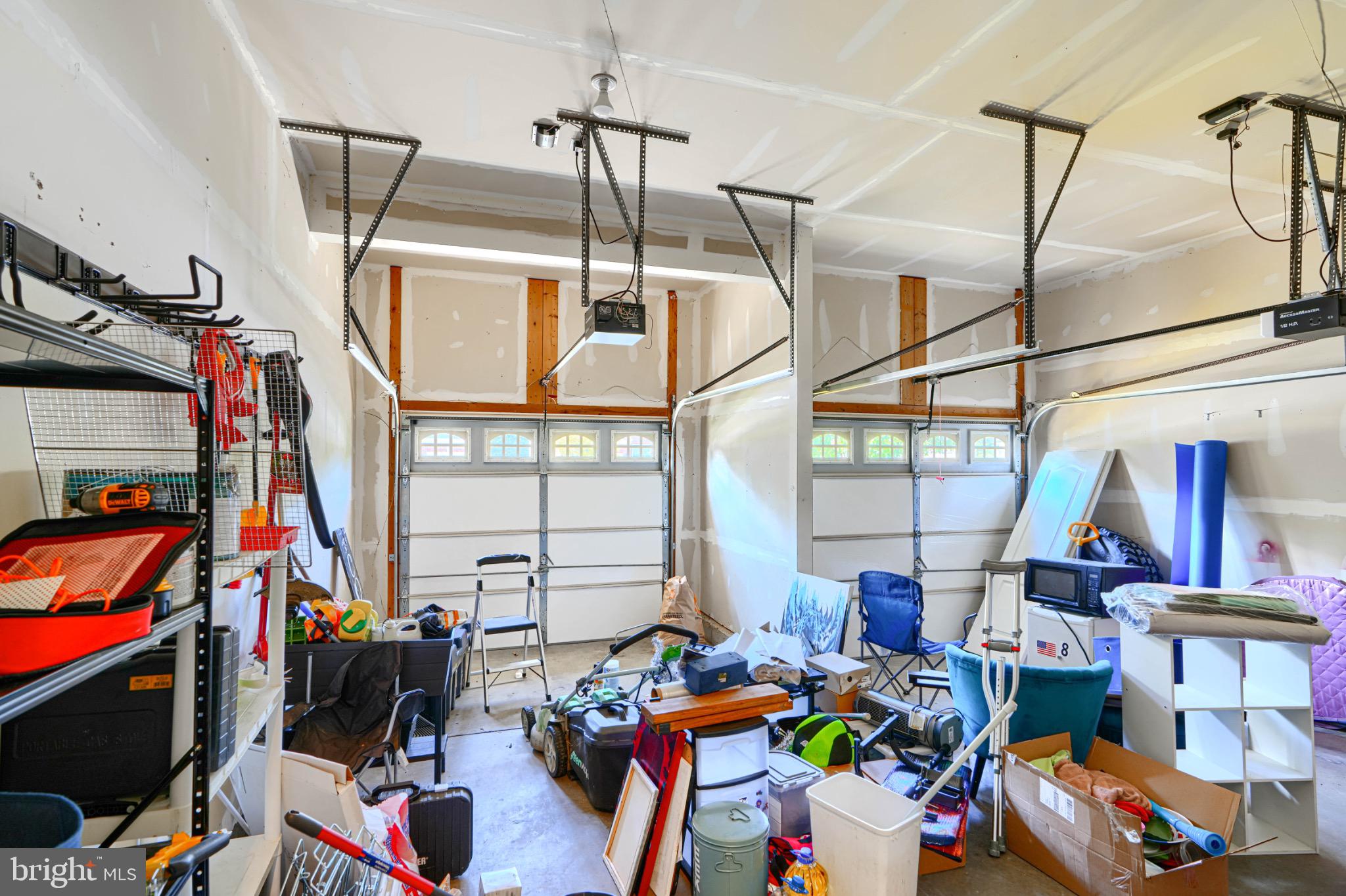 TANYARD SPRINGS - Residential