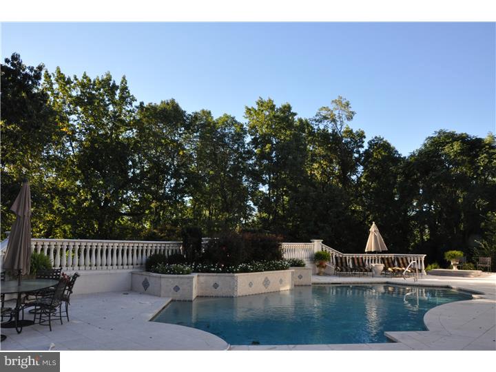 BRYN MAWR - Residential