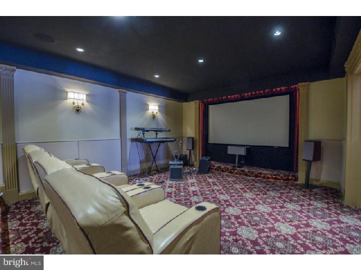 BRYN MAWR - Residential