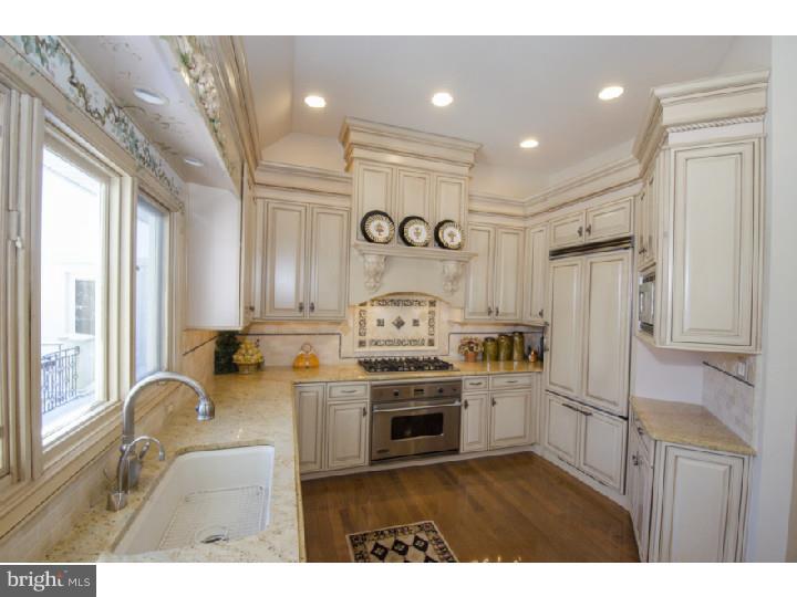 BRYN MAWR - Residential