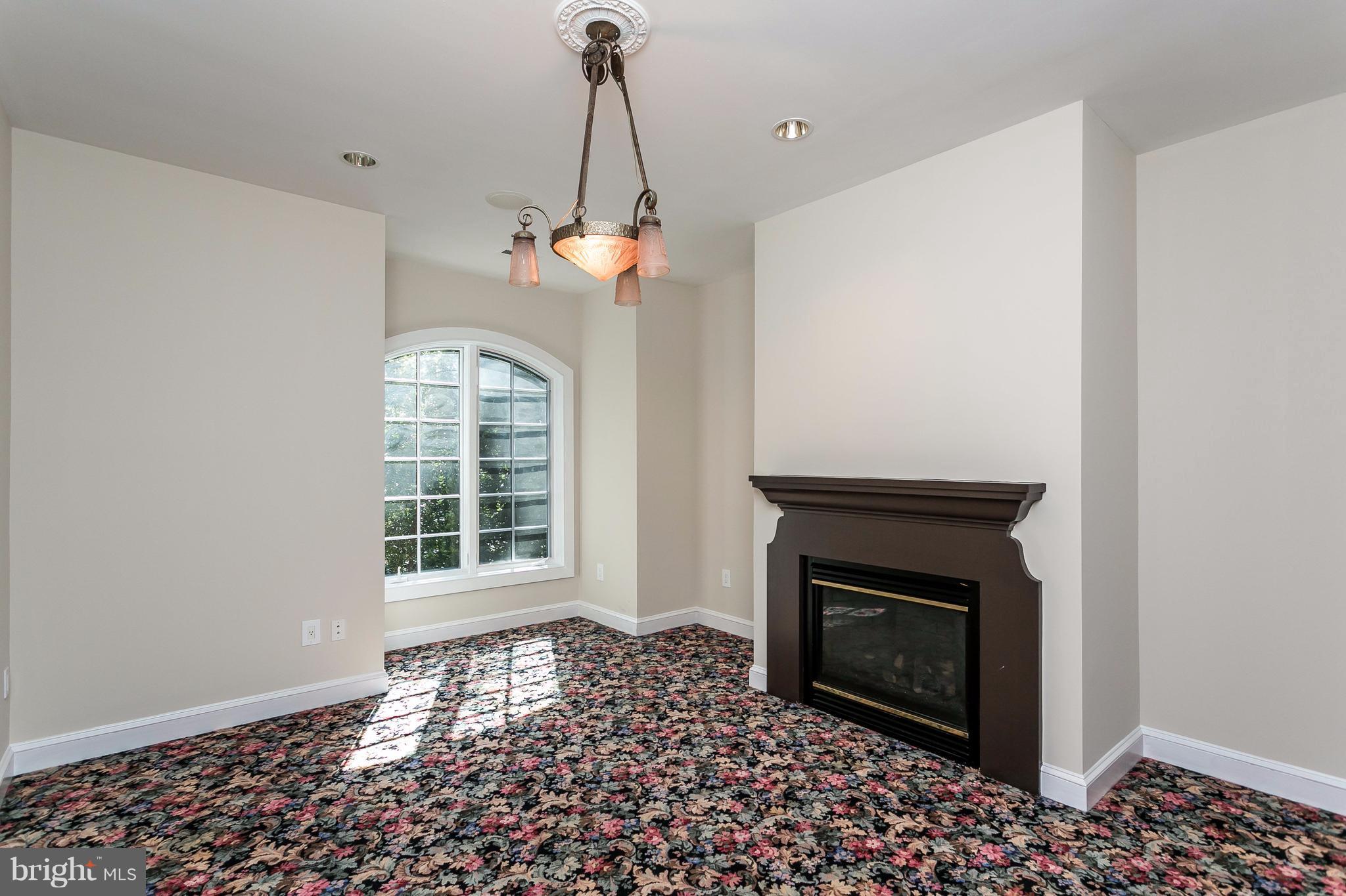 BEAVER CREEK ESTATES - Residential