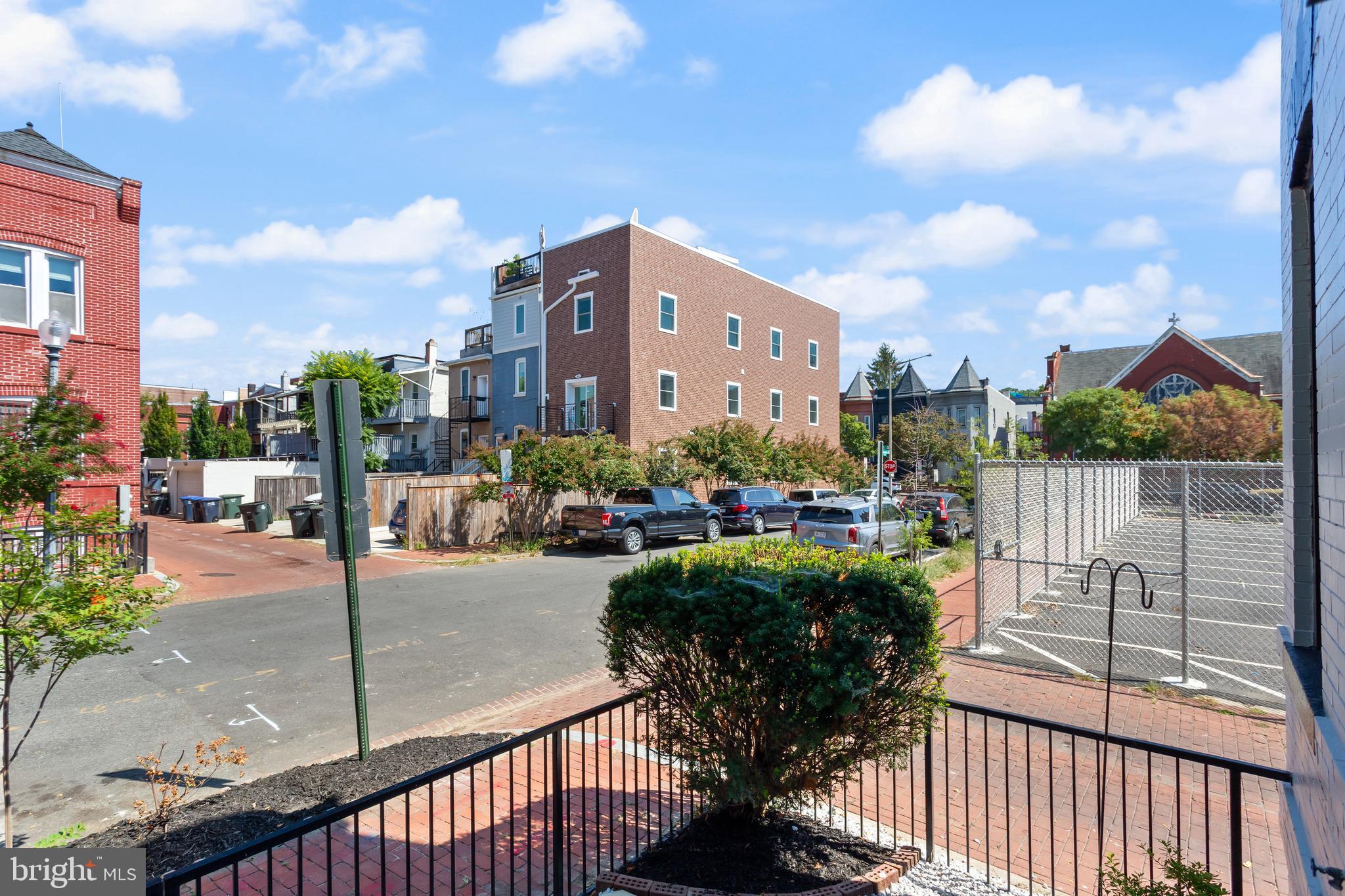 116 THOMAS STREET NW