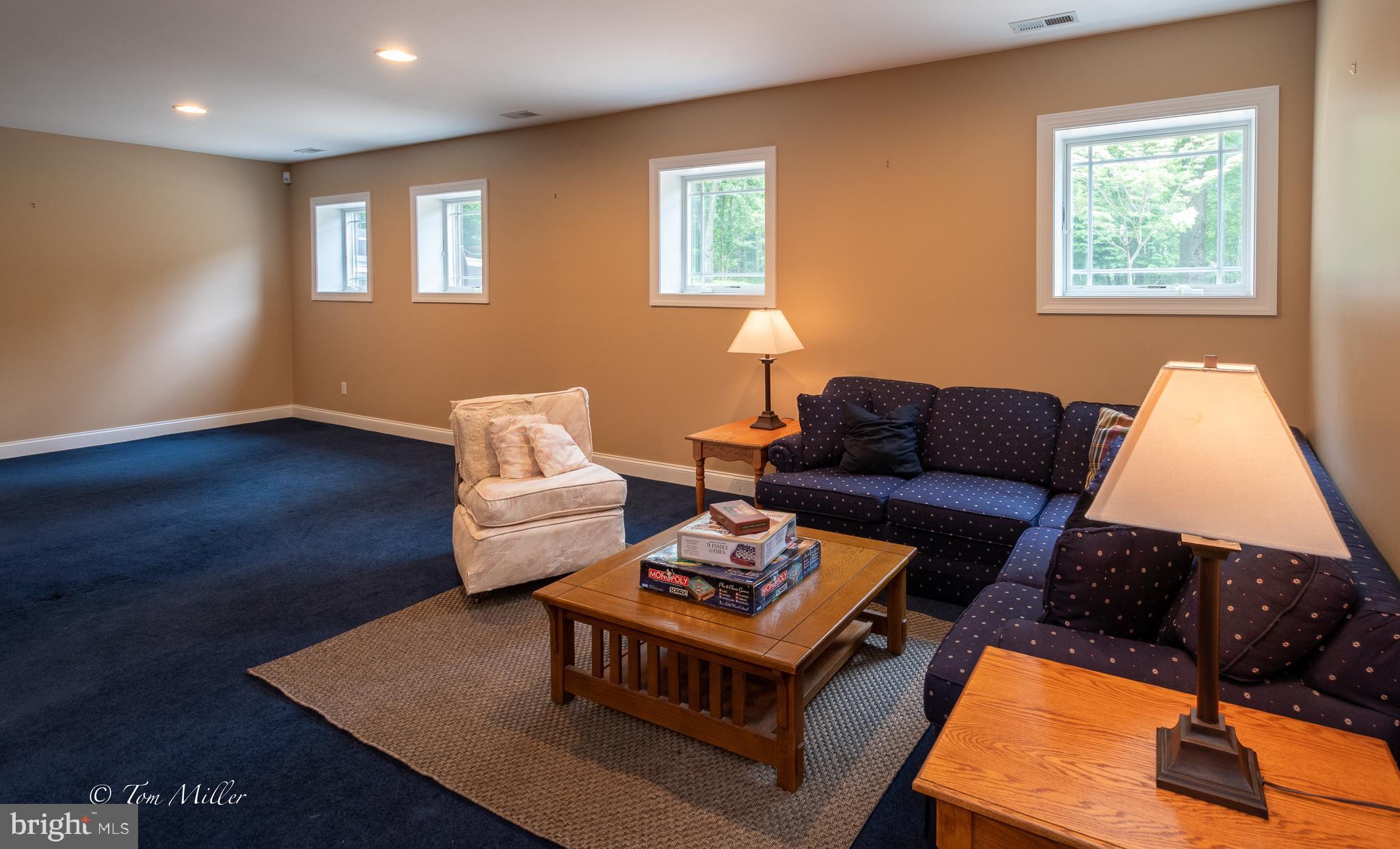 PRIESTFORD OVERLOOK - Residential