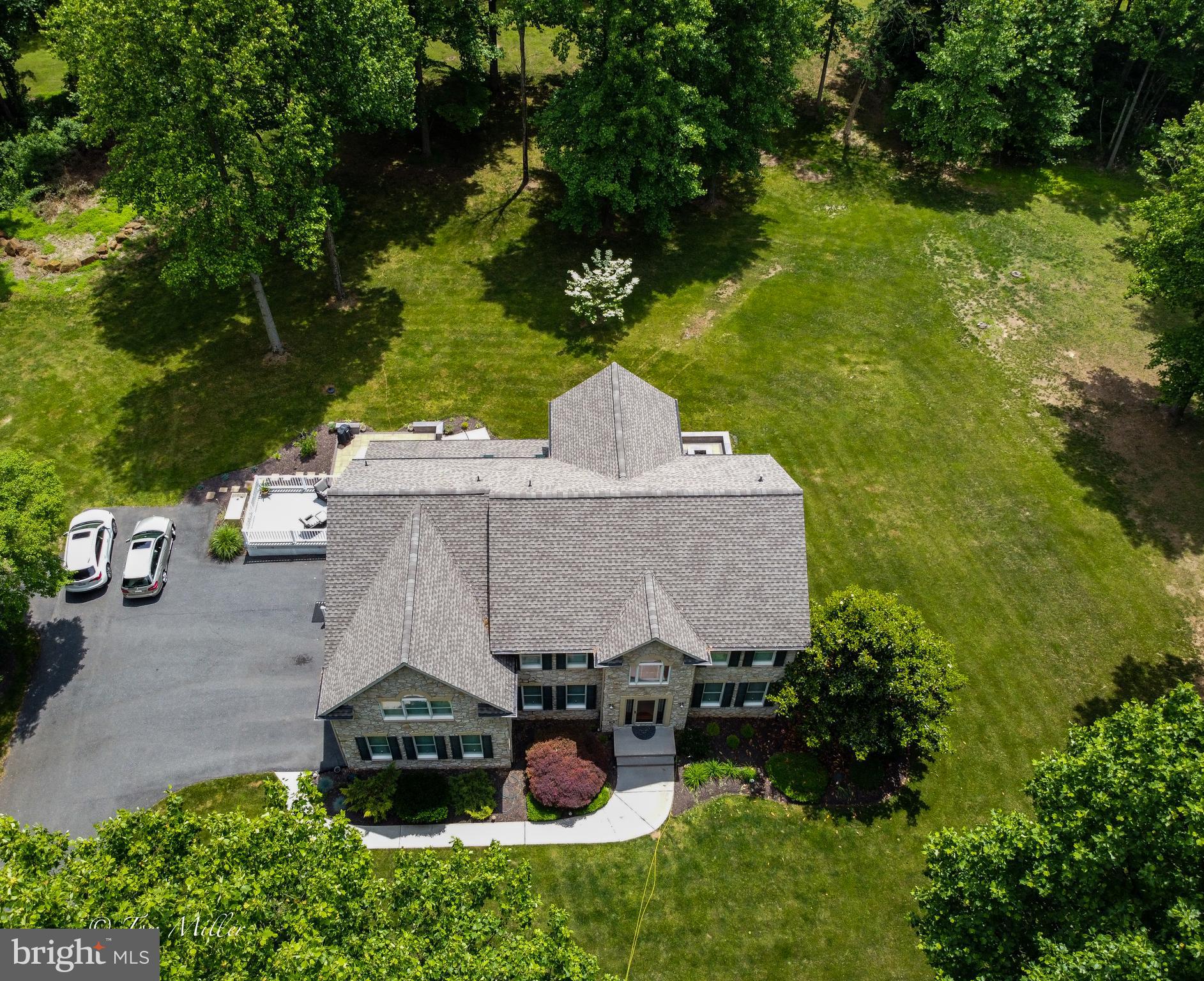 PRIESTFORD OVERLOOK - Residential