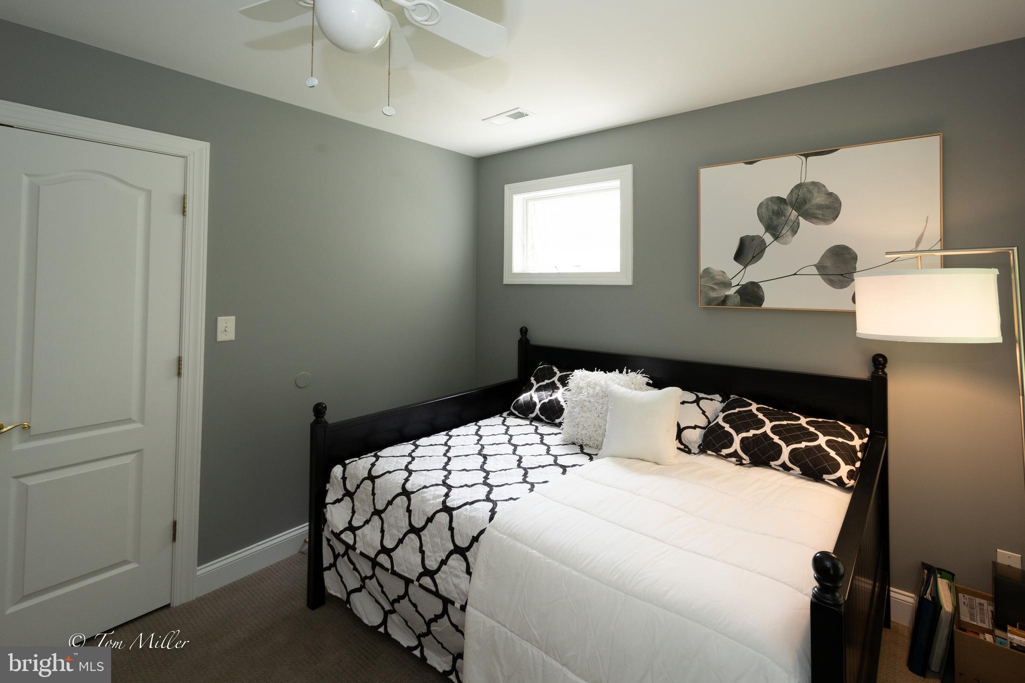 PRIESTFORD OVERLOOK - Residential