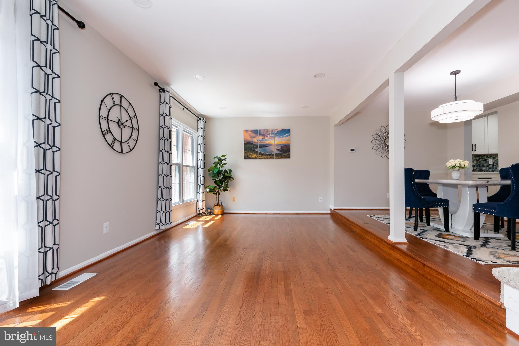 COUNTRY CREEK - Residential