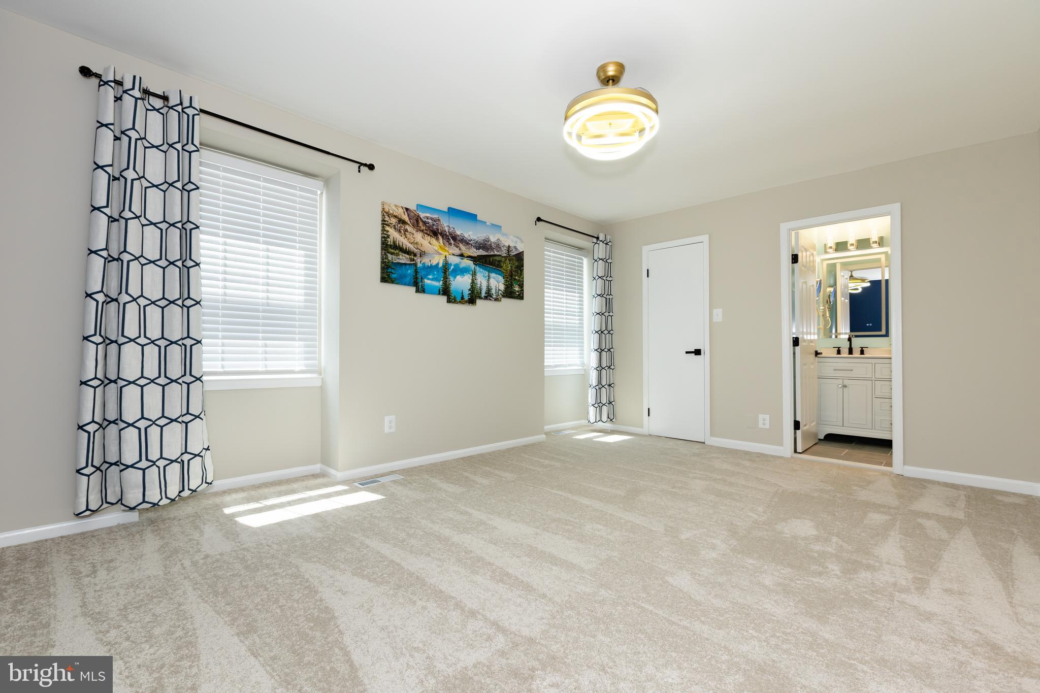 COUNTRY CREEK - Residential