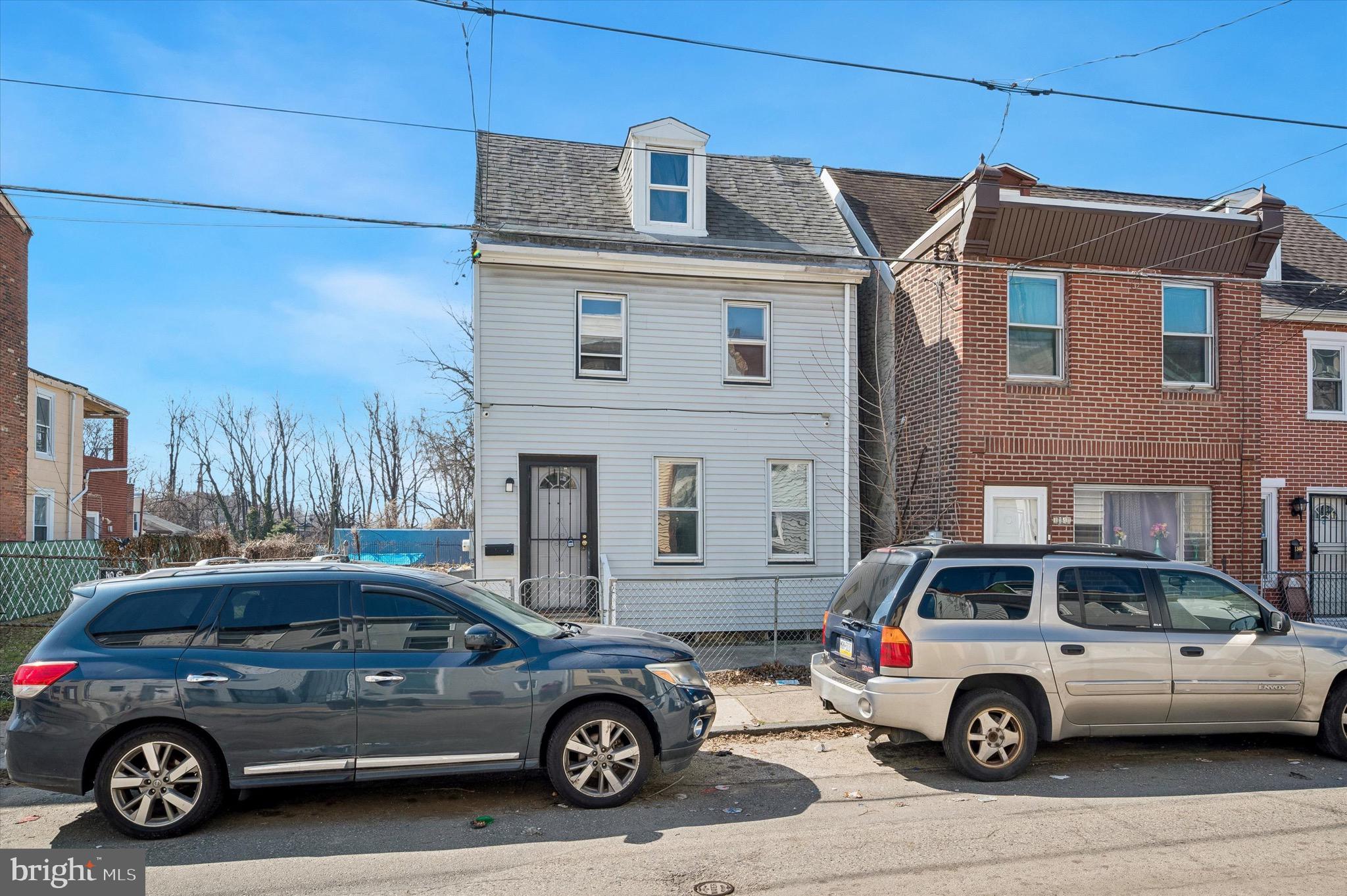 FRANKFORD - Residential