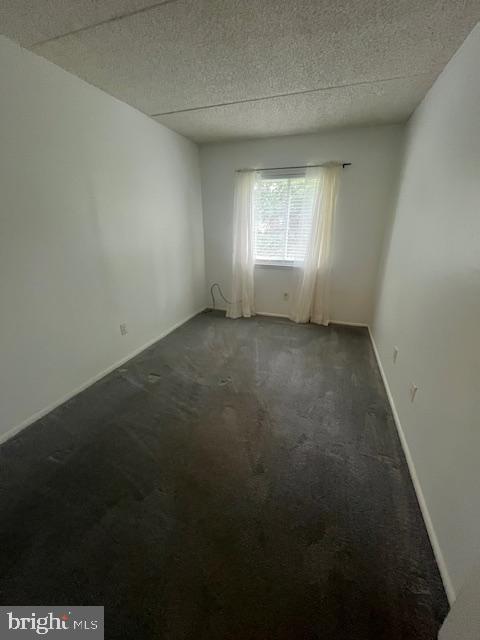 DANBURY VILLAGE - Residential Lease
