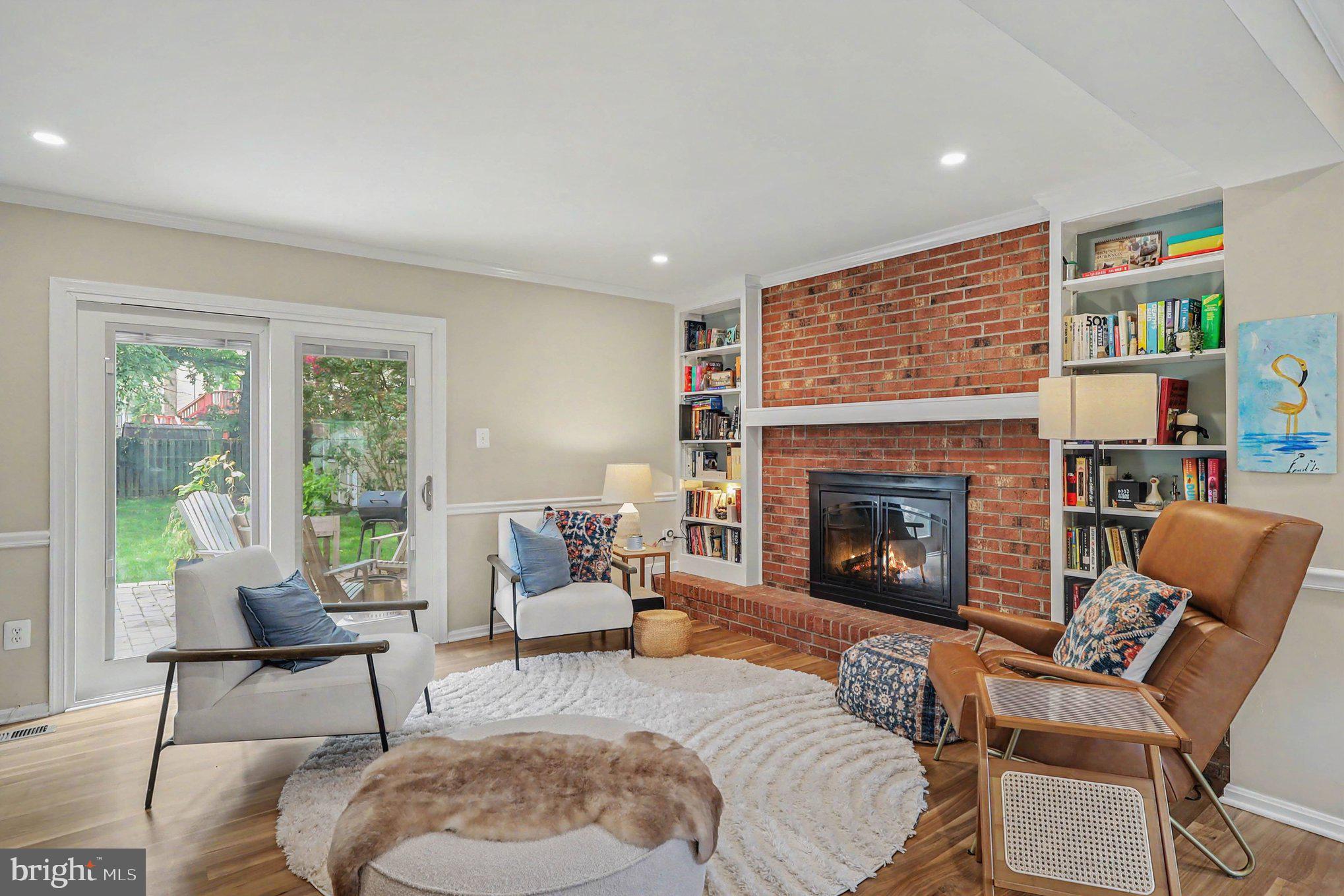 726 GENTLE BREEZE COURT