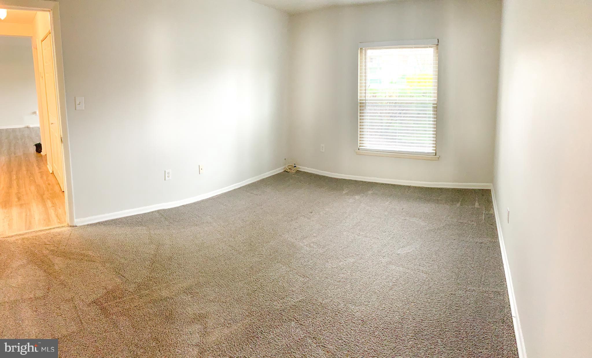 MARLOW TOWERS CONDOMINIUMS - Residential Lease