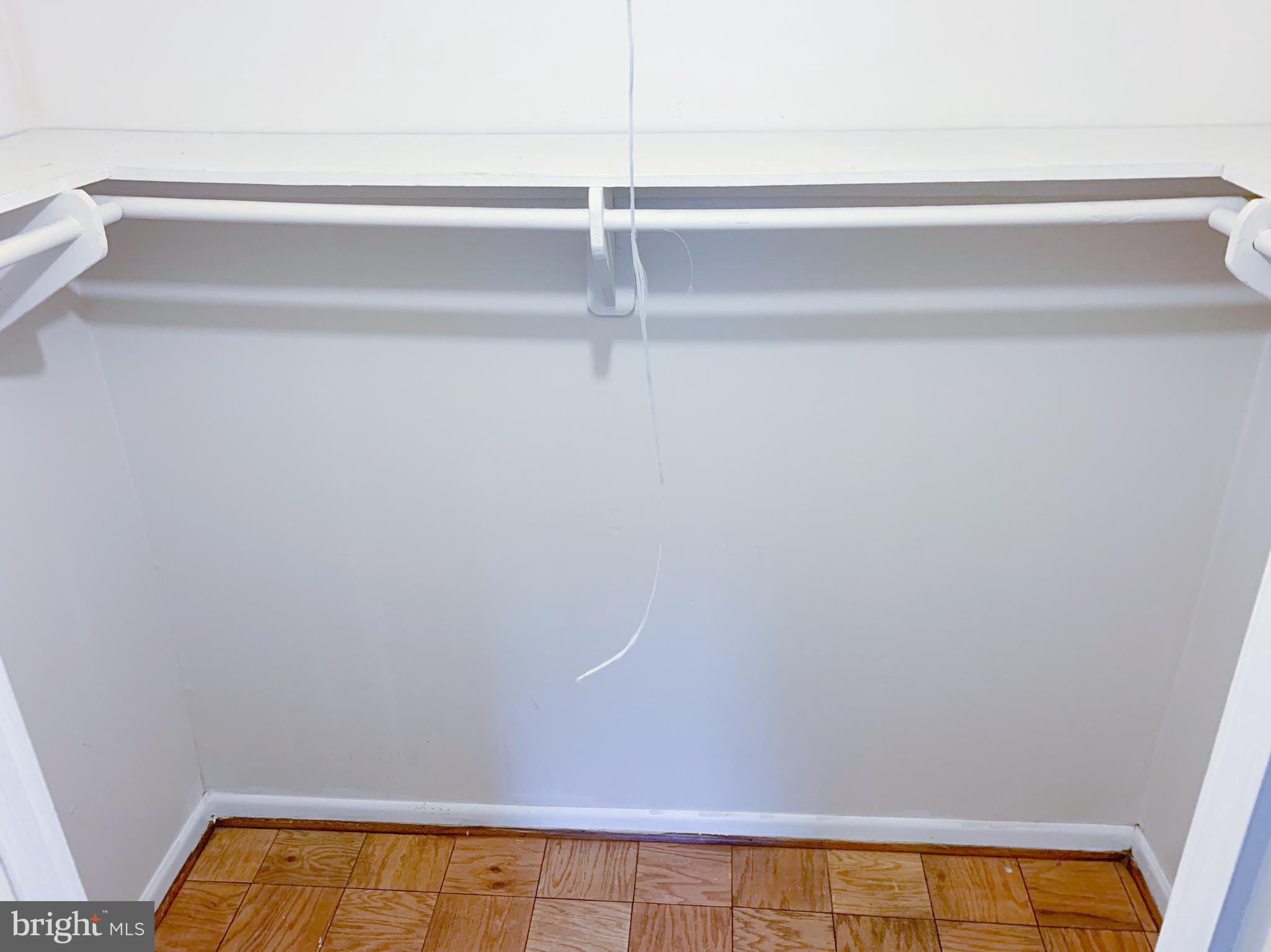 MARLOW TOWERS CONDOMINIUMS - Residential Lease