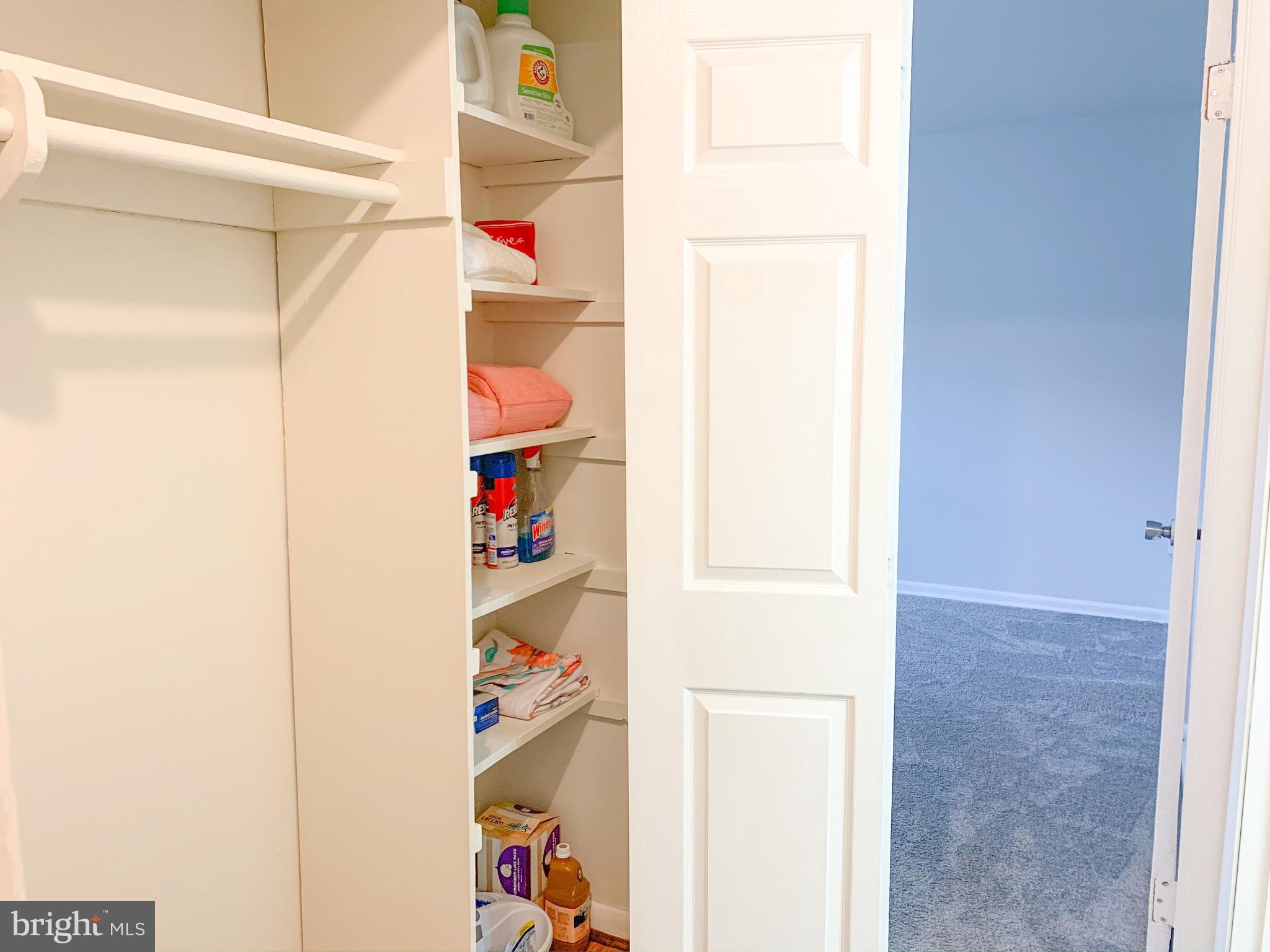 MARLOW TOWERS CONDOMINIUMS - Residential Lease