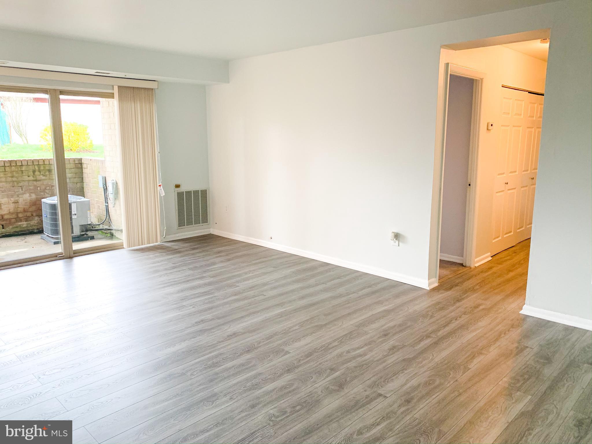 MARLOW TOWERS CONDOMINIUMS - Residential Lease