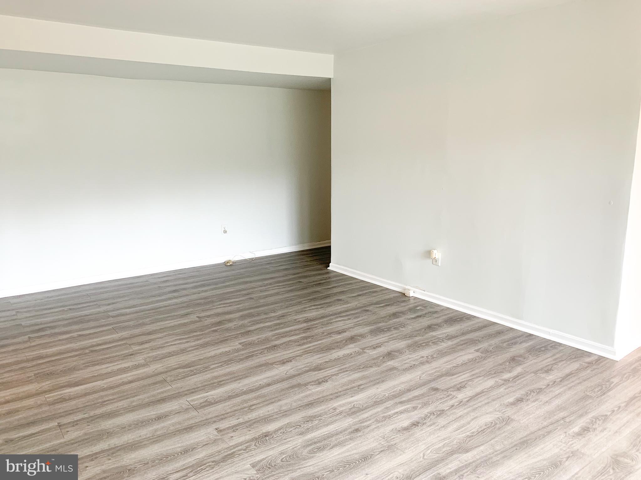 MARLOW TOWERS CONDOMINIUMS - Residential Lease