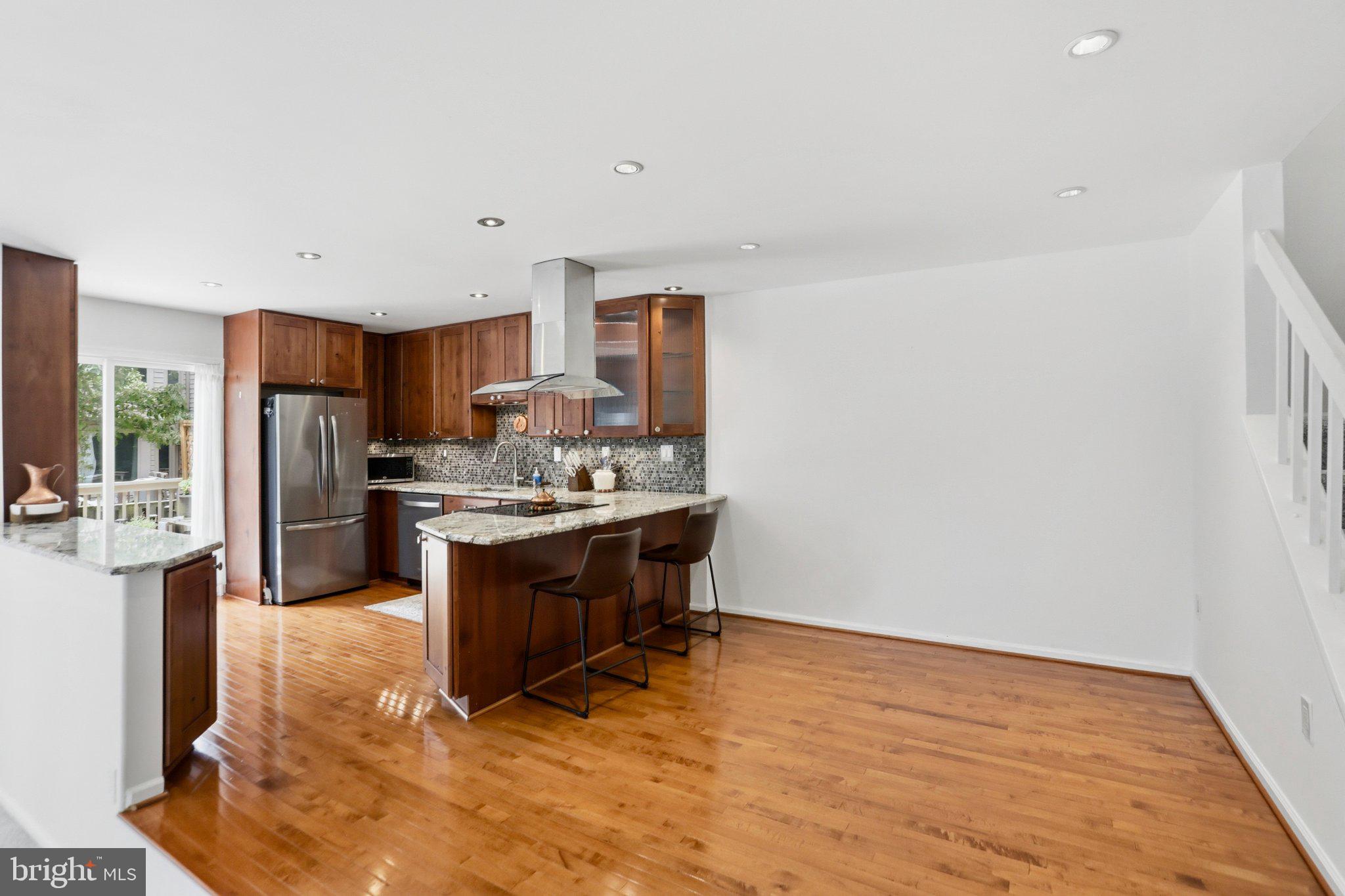 1025 BOROS COURT