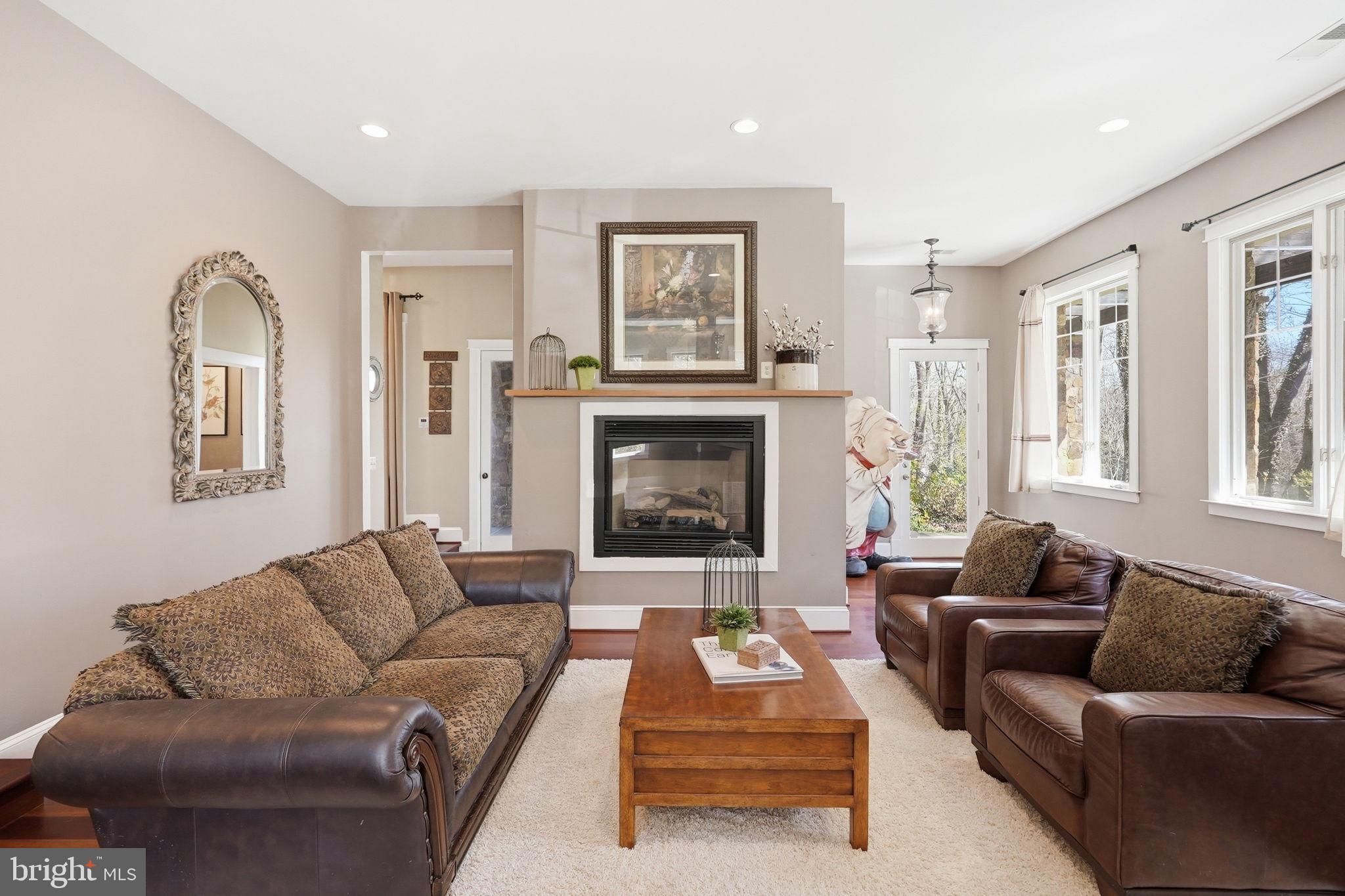 DARNESTOWN OUTSIDE - Residential