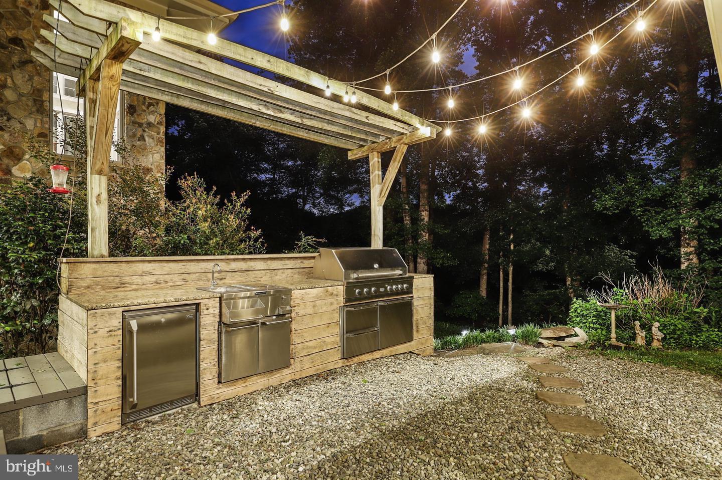 DARNESTOWN OUTSIDE - Residential