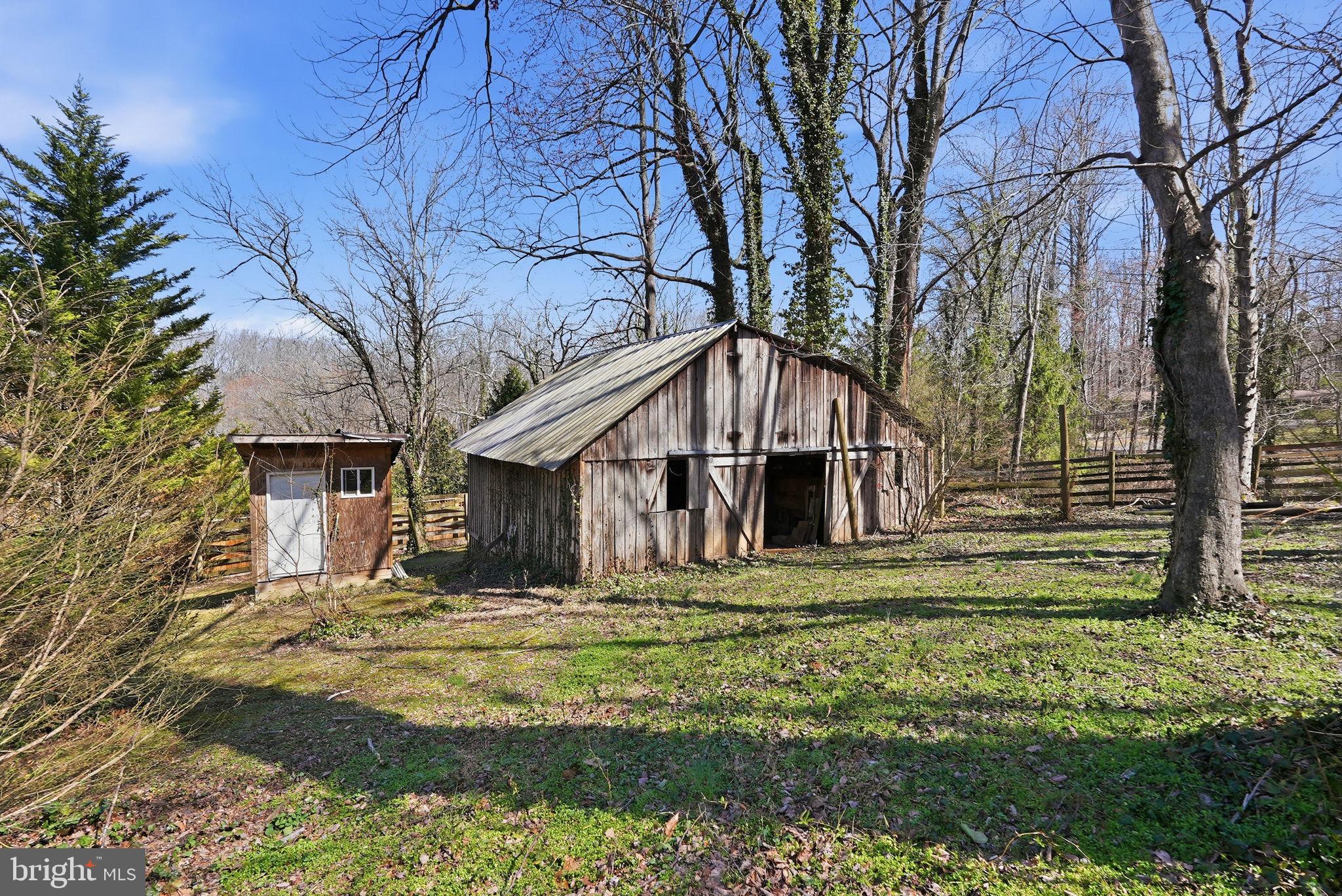 DARNESTOWN OUTSIDE - Residential
