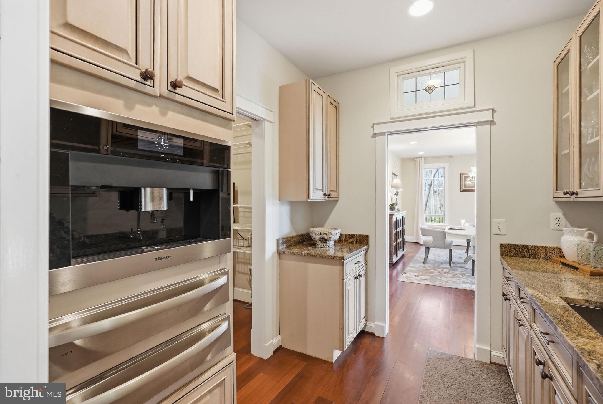 DARNESTOWN OUTSIDE - Residential