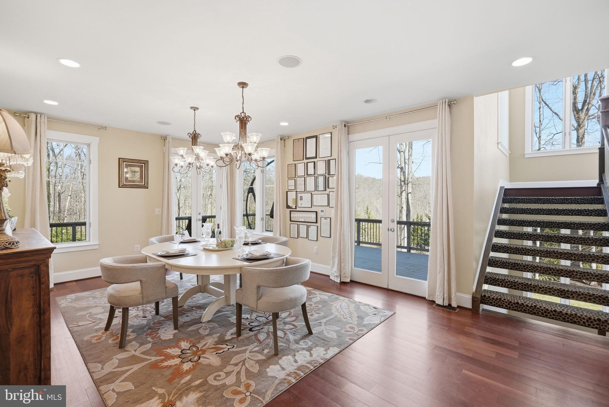 DARNESTOWN OUTSIDE - Residential