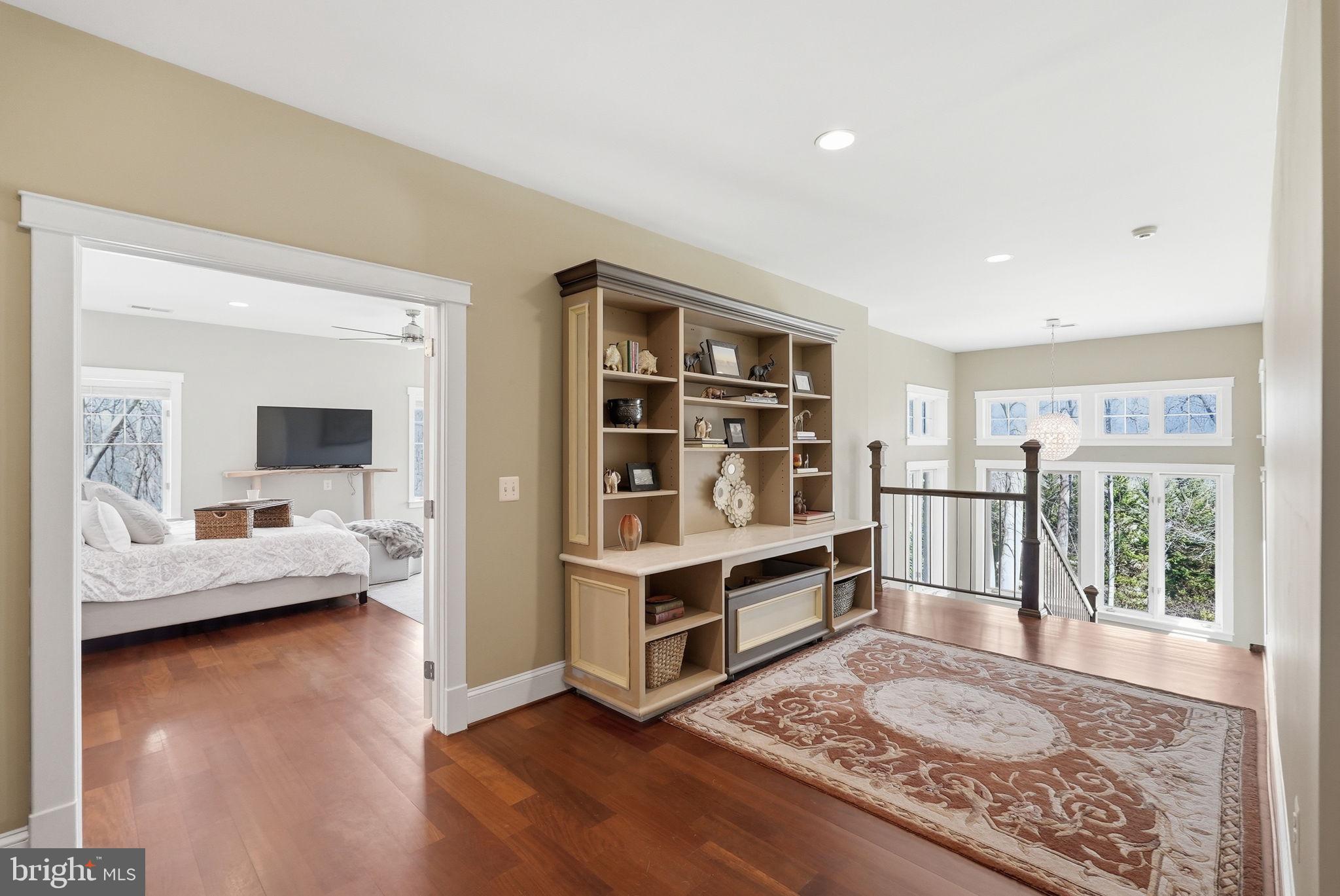 DARNESTOWN OUTSIDE - Residential