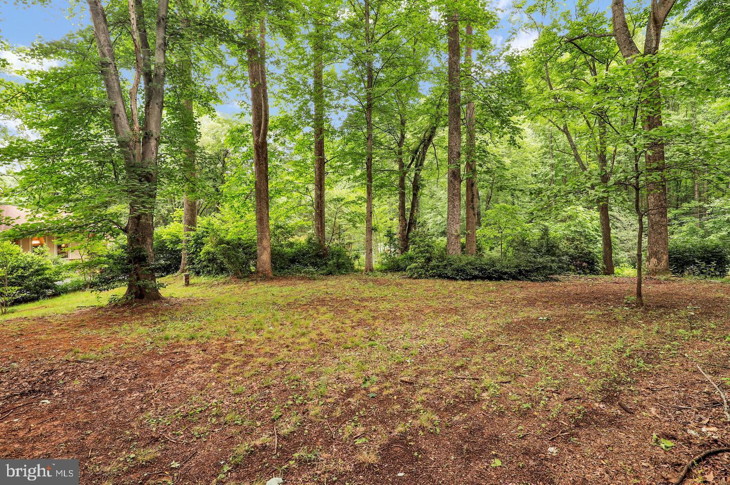 DARNESTOWN OUTSIDE - Residential