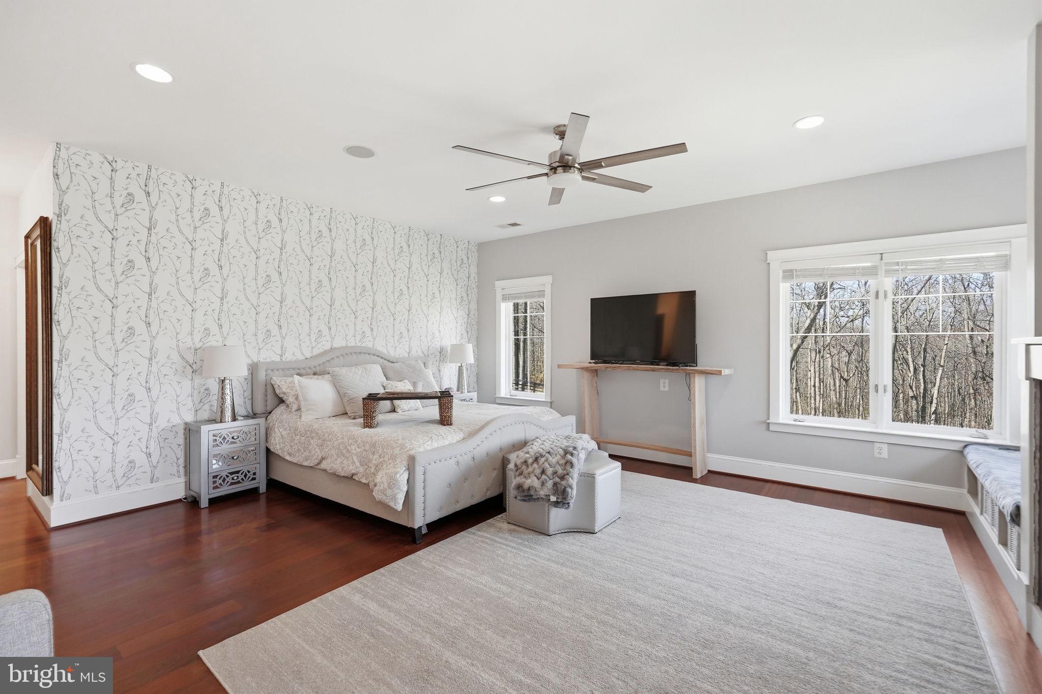 DARNESTOWN OUTSIDE - Residential