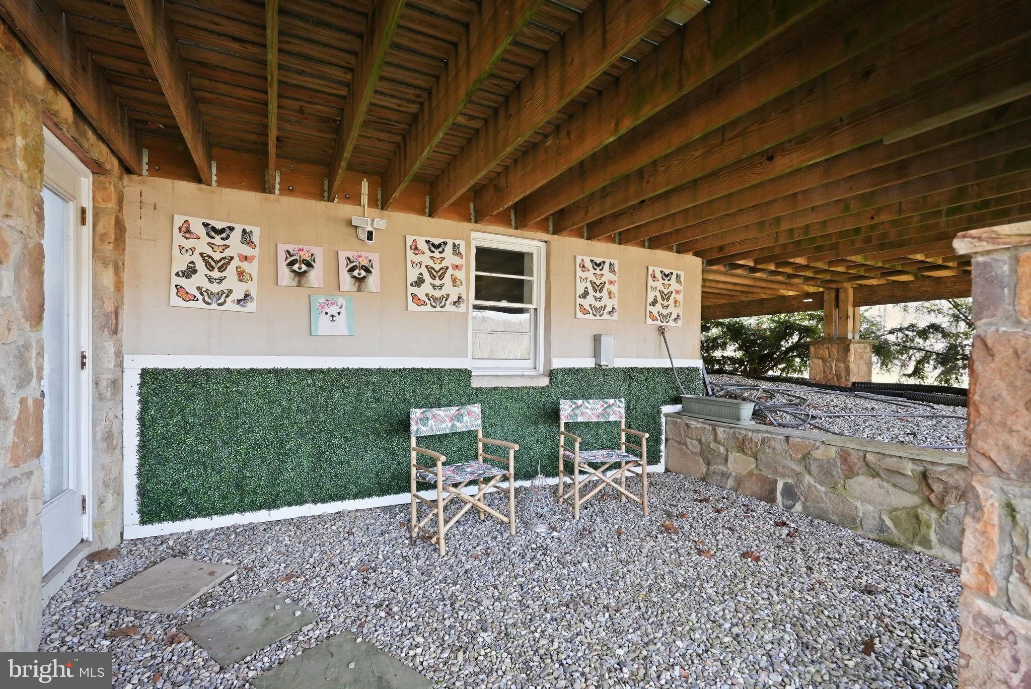 DARNESTOWN OUTSIDE - Residential