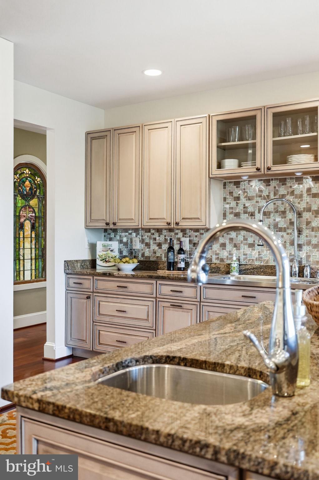 DARNESTOWN OUTSIDE - Residential