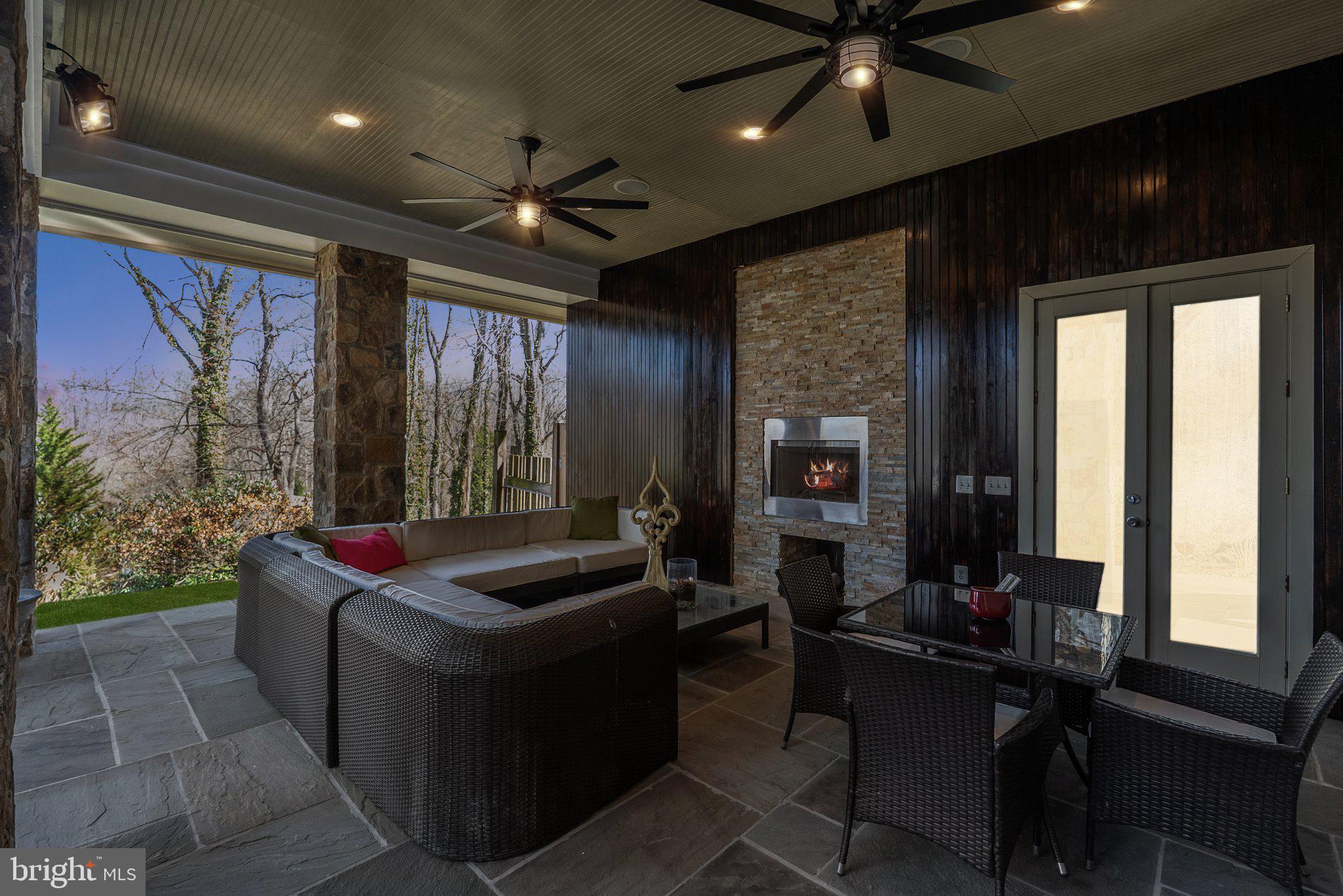 DARNESTOWN OUTSIDE - Residential