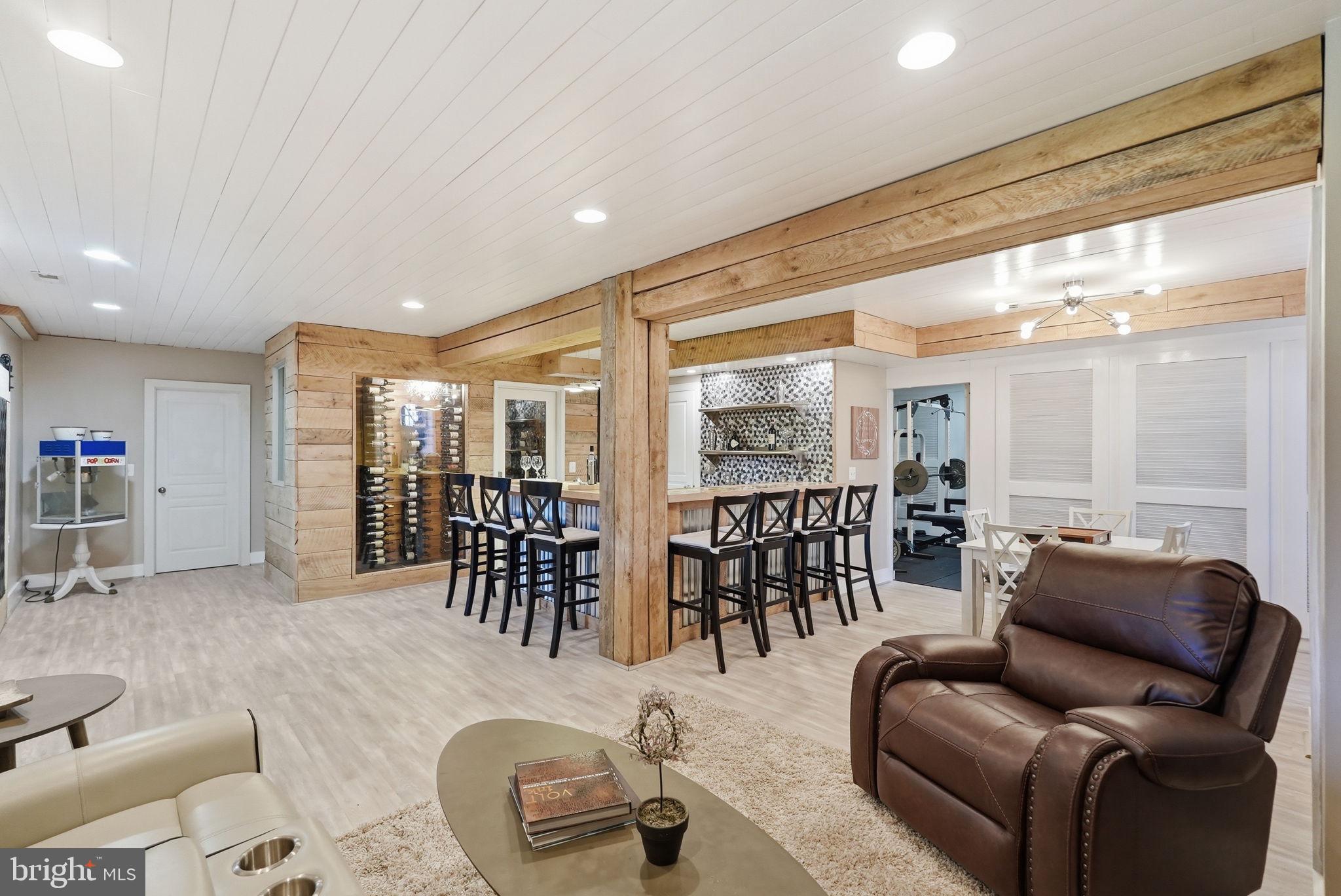 DARNESTOWN OUTSIDE - Residential