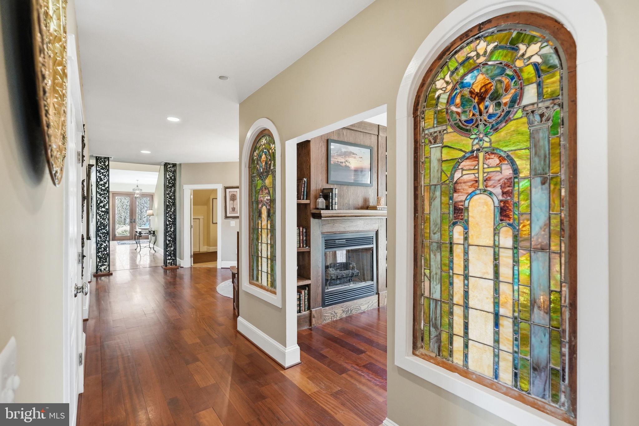 DARNESTOWN OUTSIDE - Residential