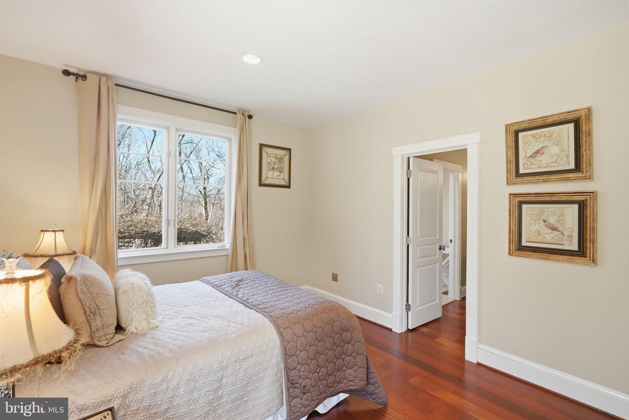 DARNESTOWN OUTSIDE - Residential