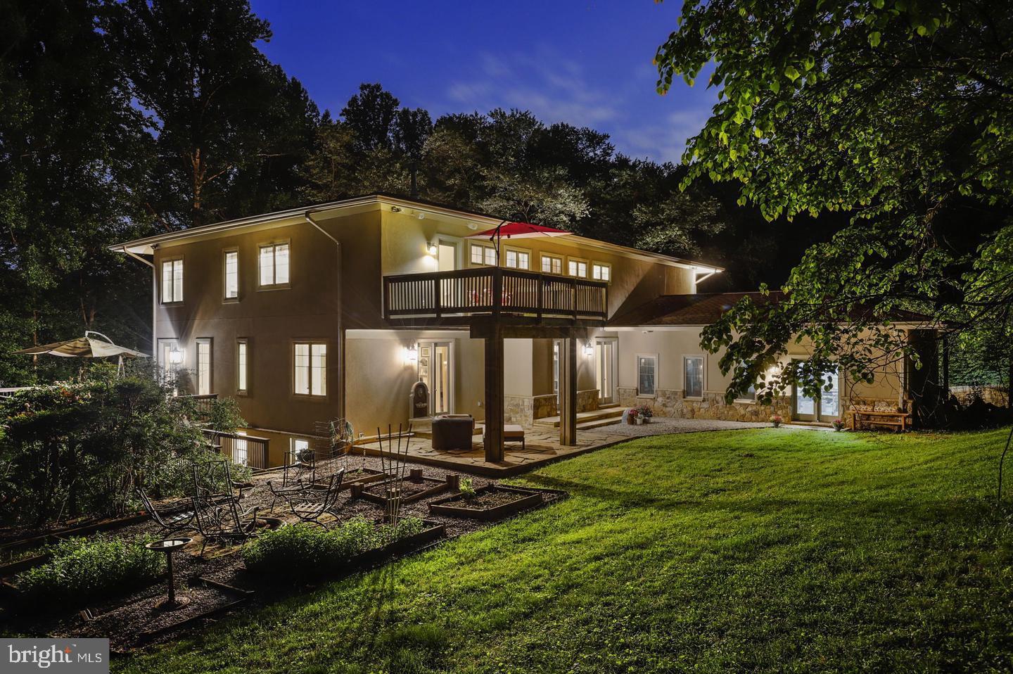 DARNESTOWN OUTSIDE - Residential