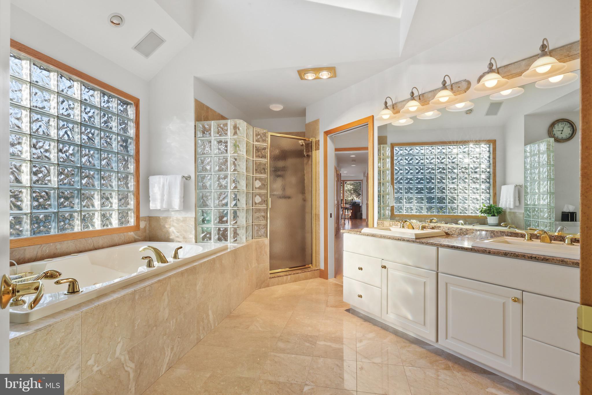 BANCROFT - Residential