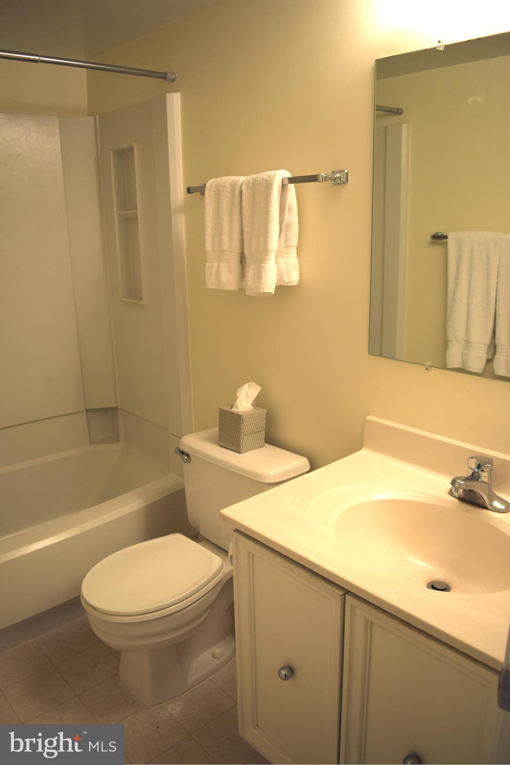 BURKE COVE - Residential