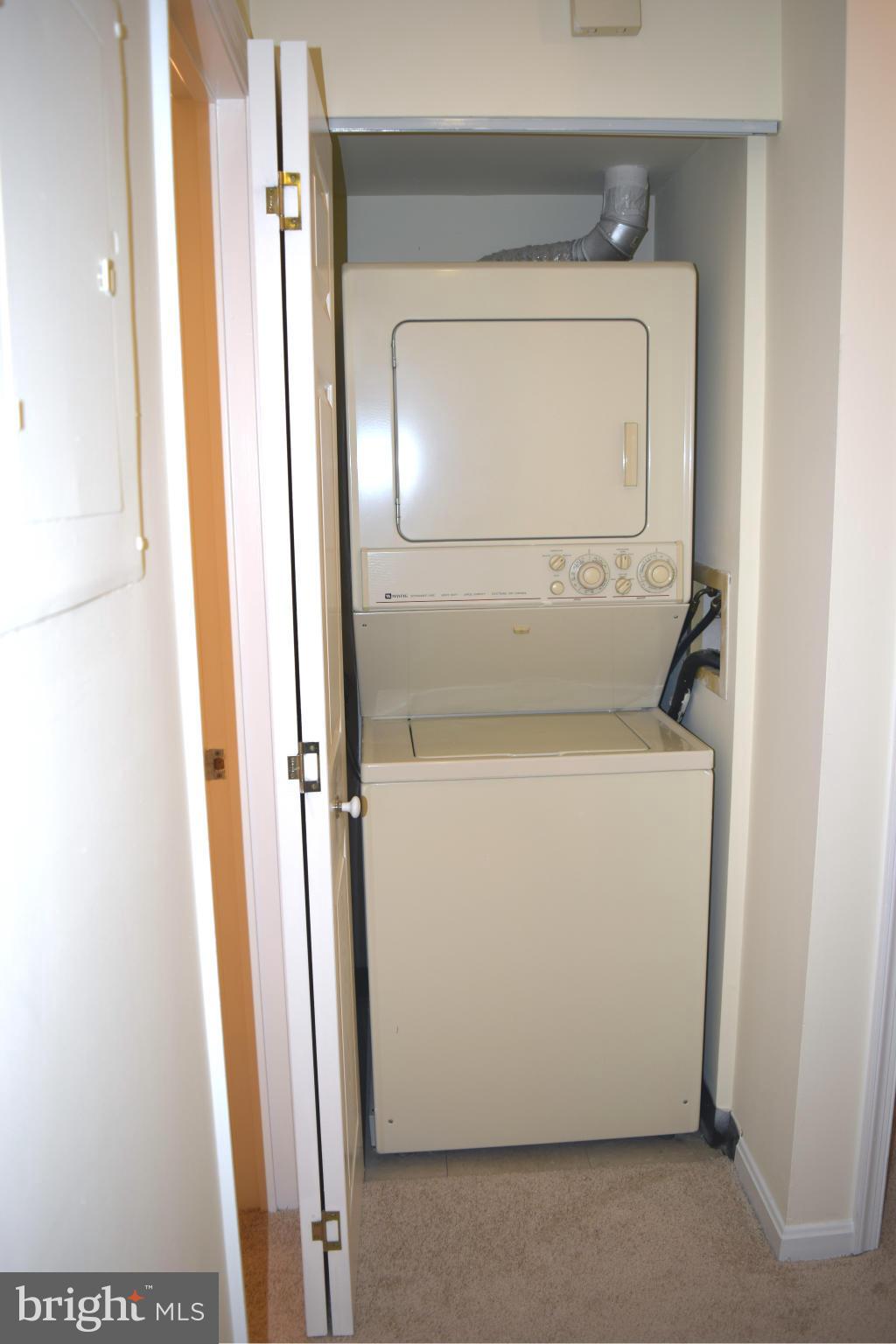 BURKE COVE - Residential