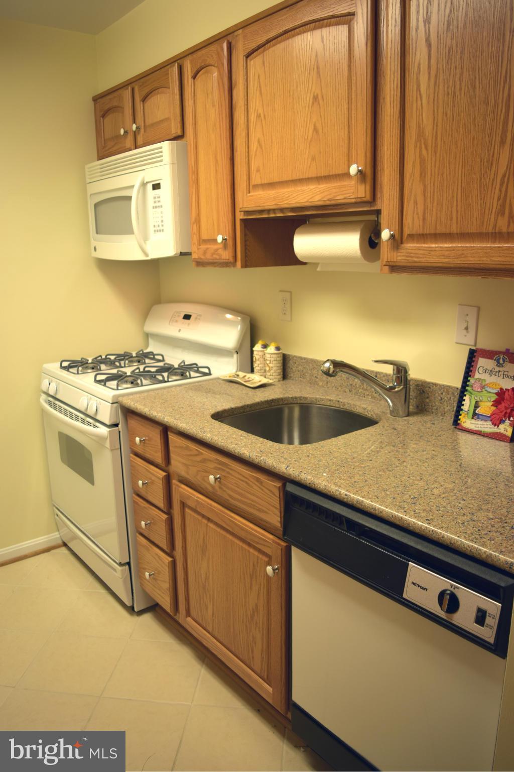 BURKE COVE - Residential