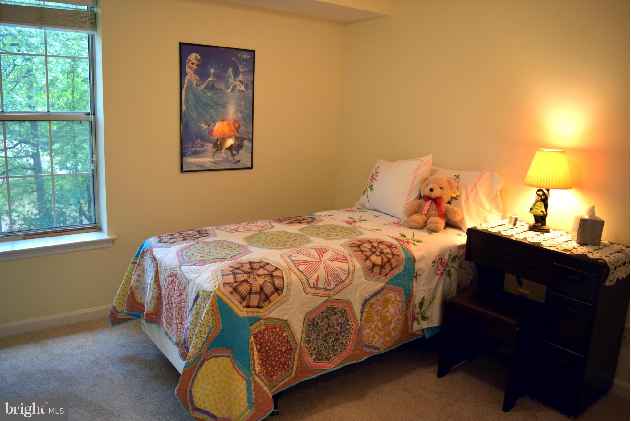 BURKE COVE - Residential