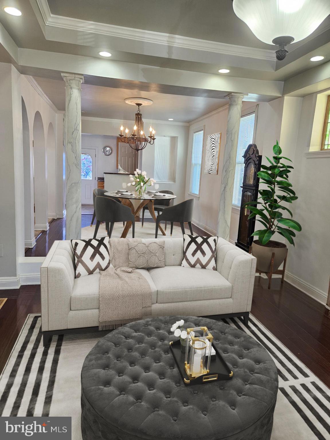 LAURAVILLE HISTORIC DISTRICT - Residential