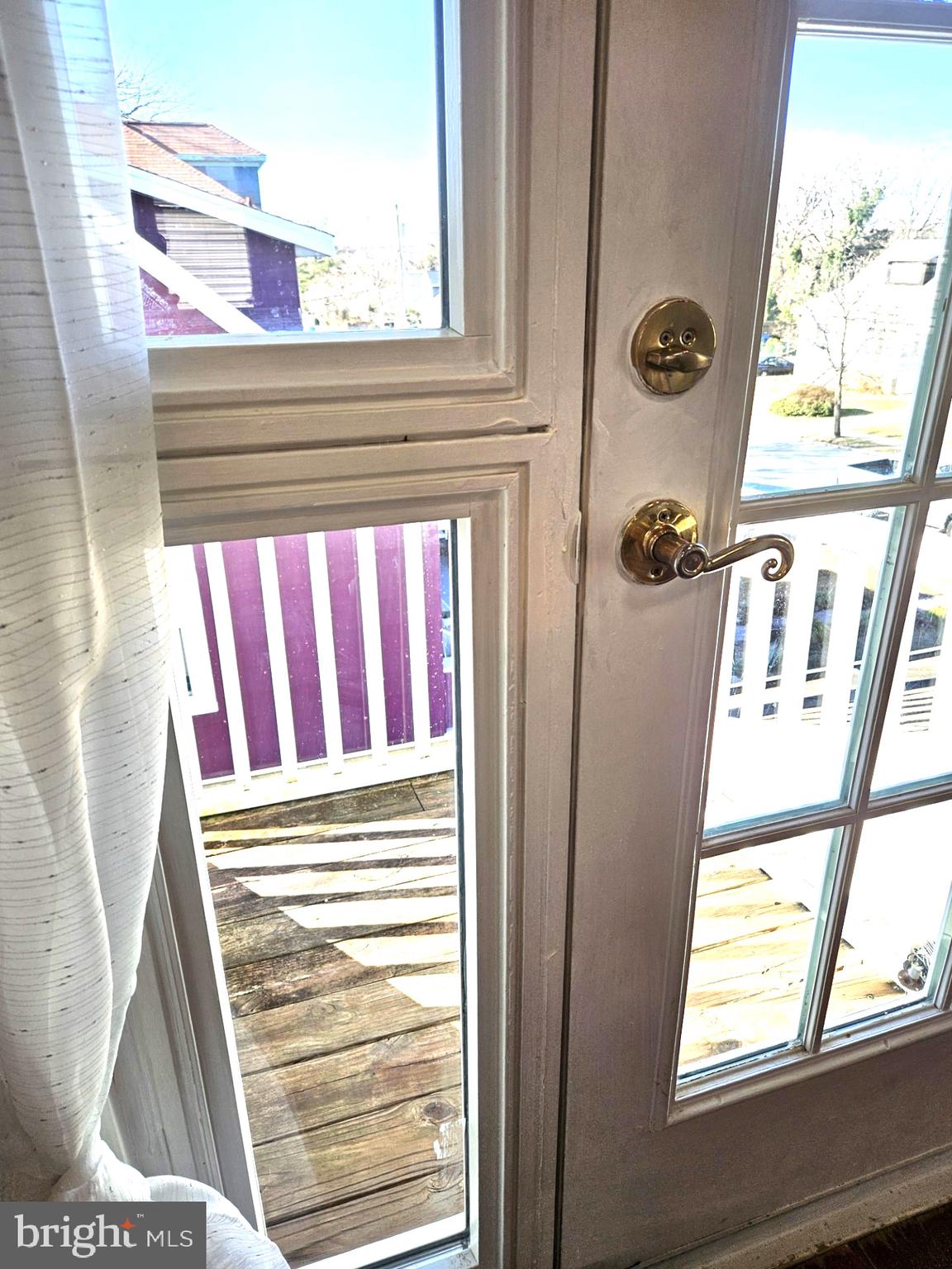 LAURAVILLE HISTORIC DISTRICT - Residential