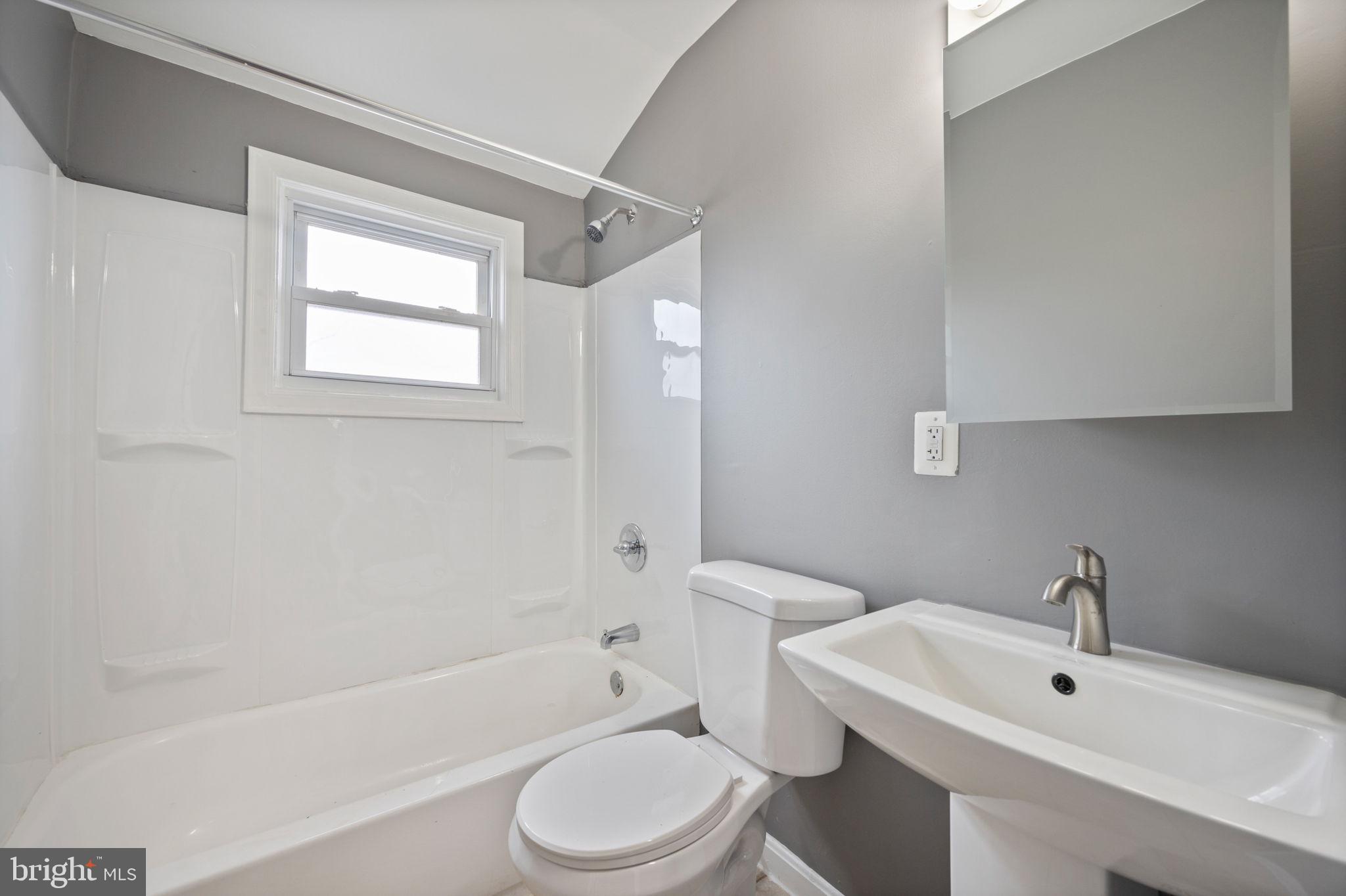 WEST INVERNESS - Residential