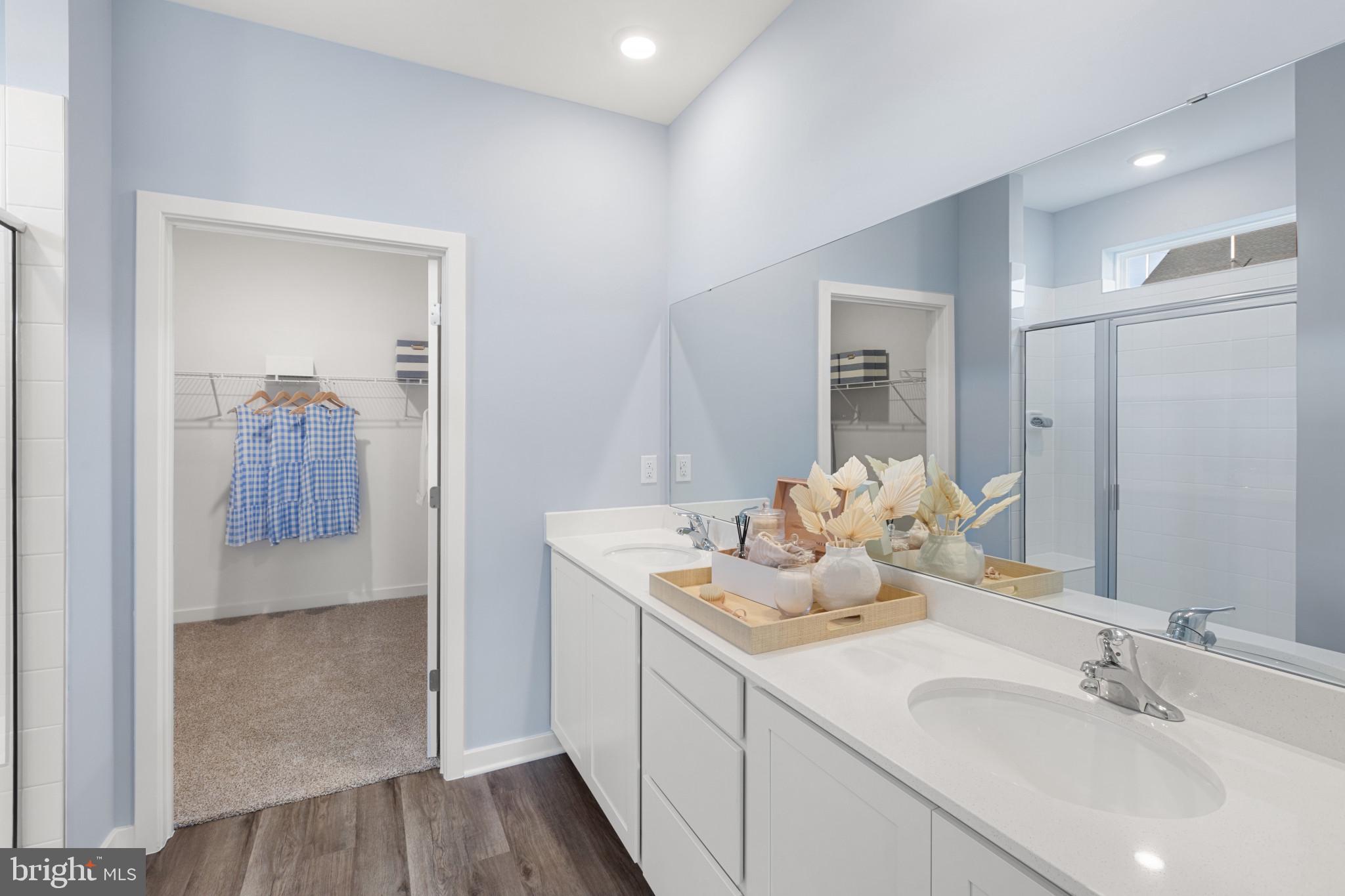 PINEGROVE - Residential