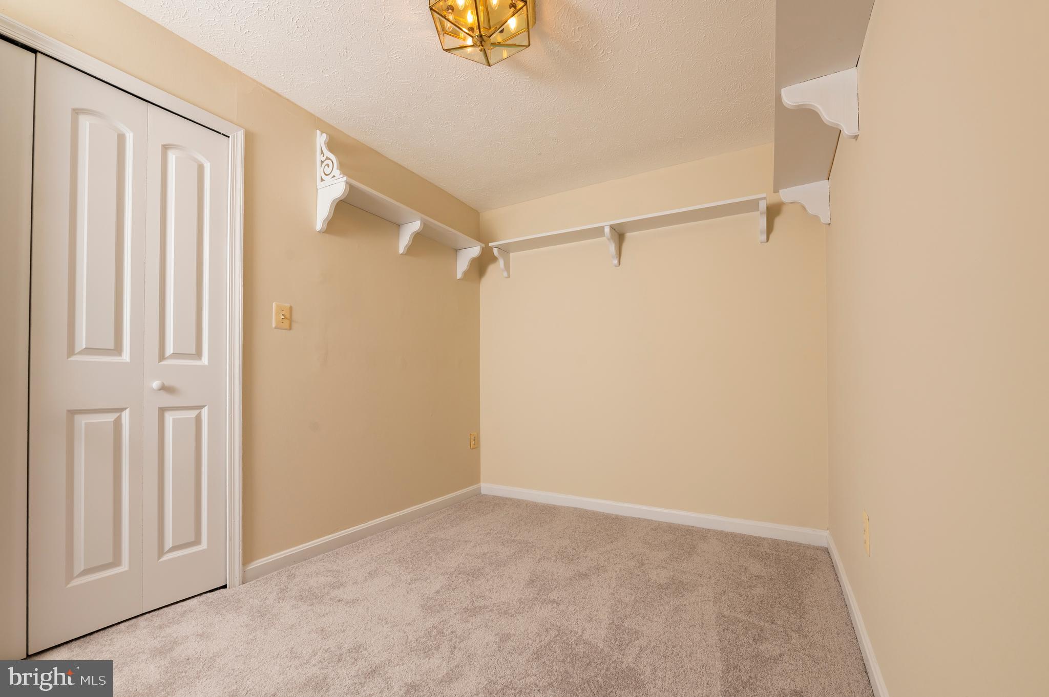 FOREST PARK - Residential