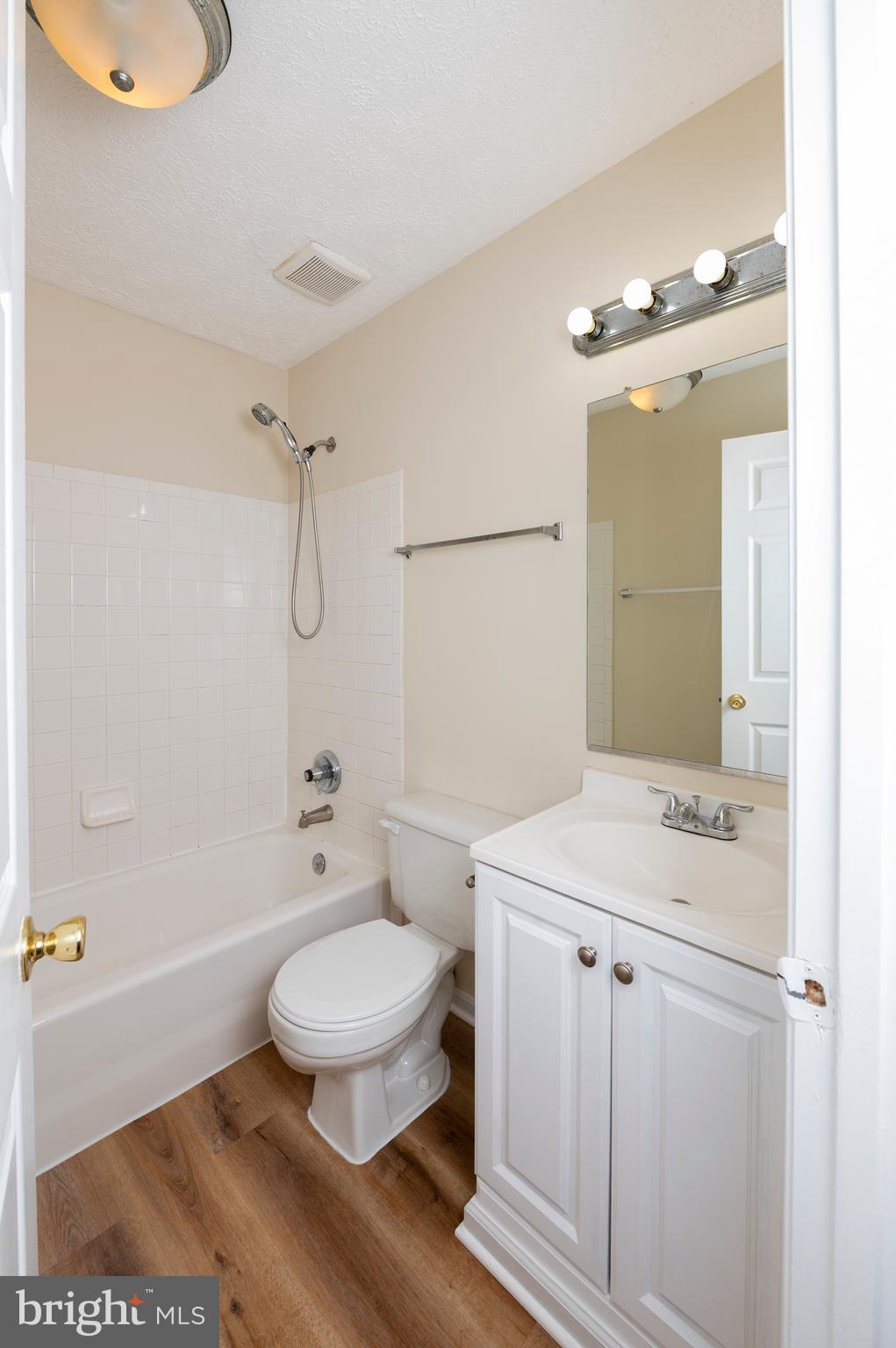 FOREST PARK - Residential